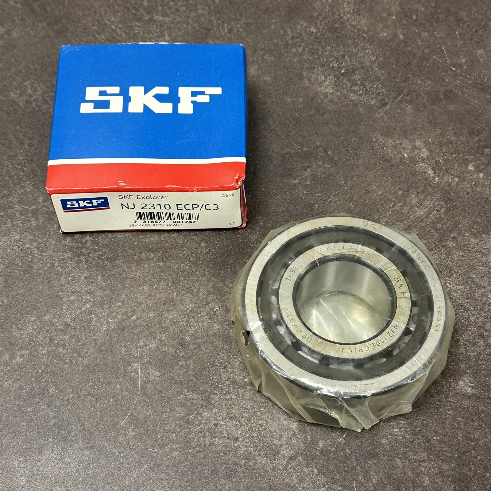 SKF GERMANY NJ2310 ECP C3 CYLINDRICAL ROLLER BEARING 50x110x40 mm