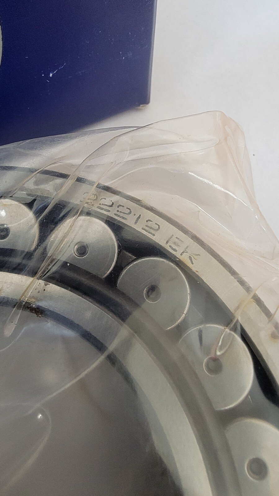 SKF 22212 EK Spherical Roller Bearing – NEW, PLASTIC SEALED, IN BOX
