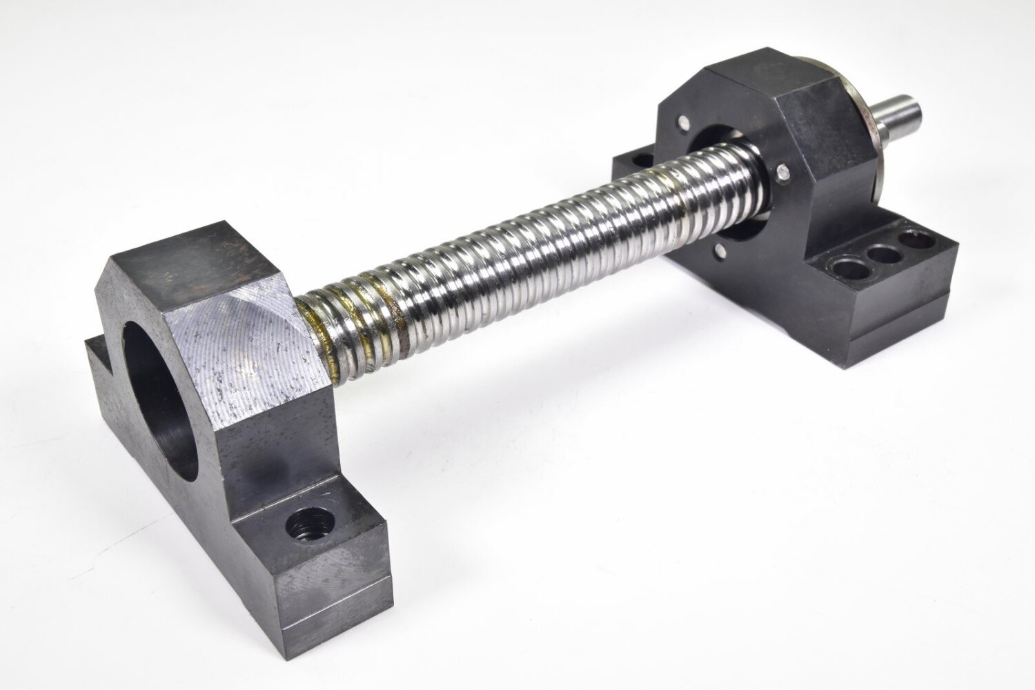 265×25, Lead screw with pillow block bearings