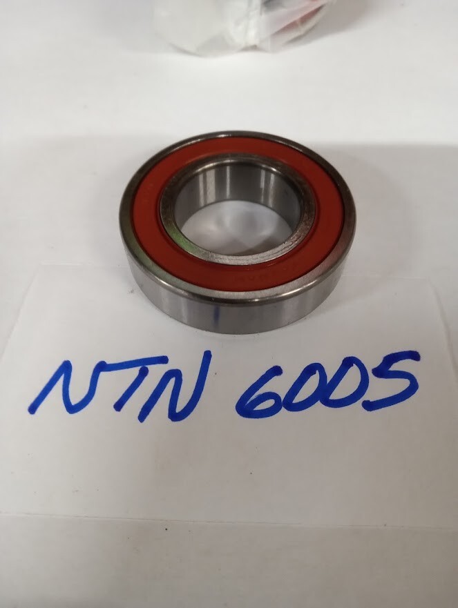 Sleeve of (10) 6005 NTN BEARINGS, NOS