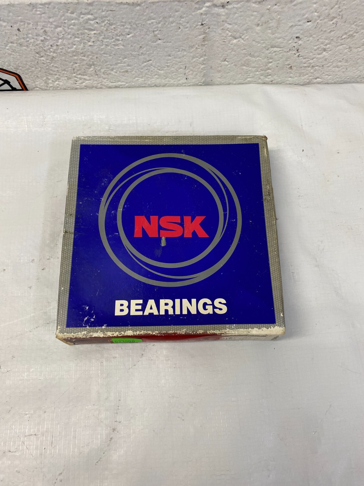 NSK 6217VVC3 Deep Groove Ball Bearing