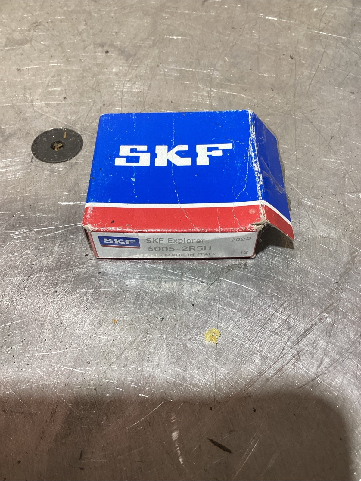 SKF Single Row Ball Bearings 6005-2RSH NOS