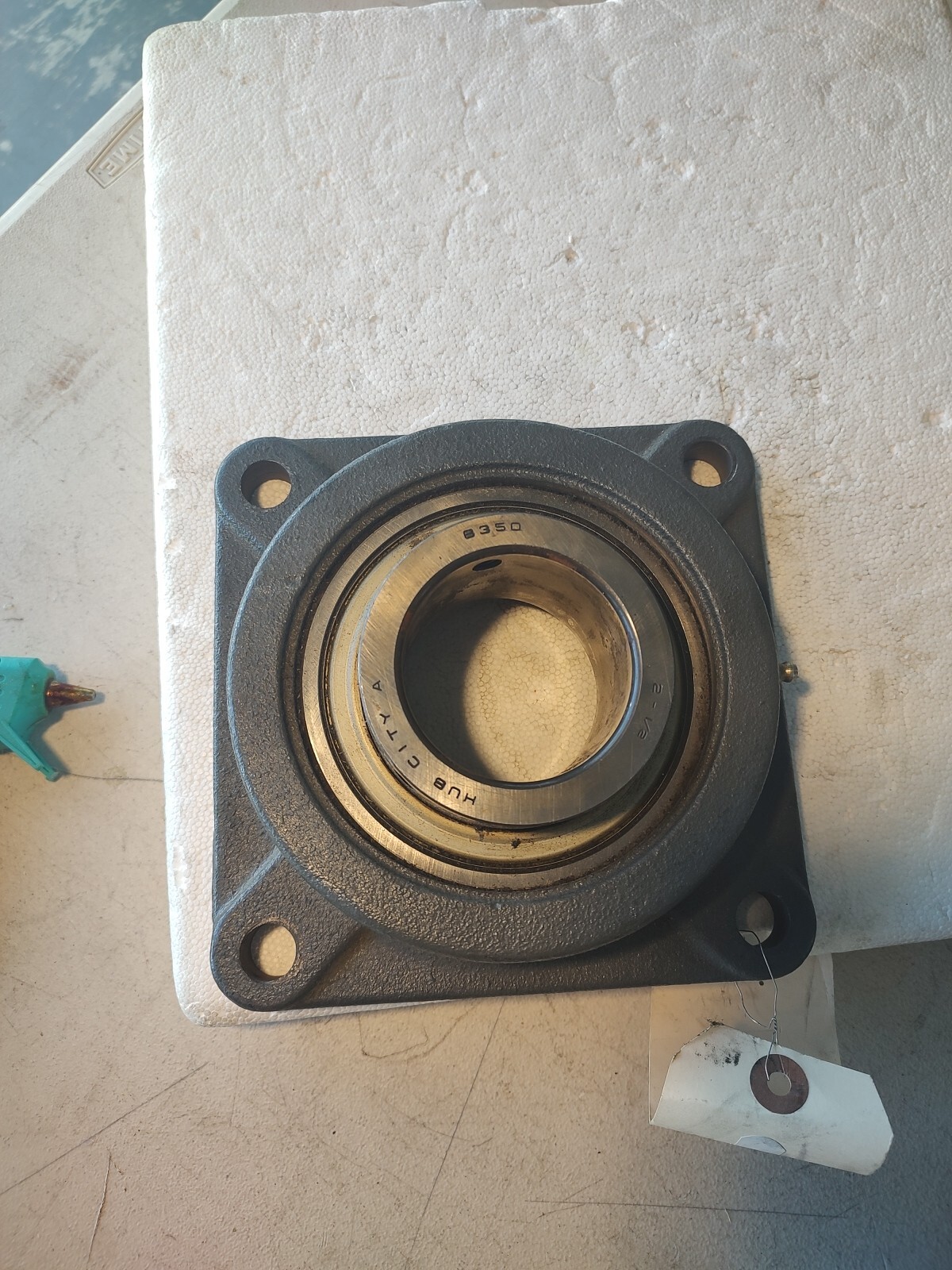 Hubcity FB350 X 2-1/2 Four Bolt Flange Same As UCFX13-40