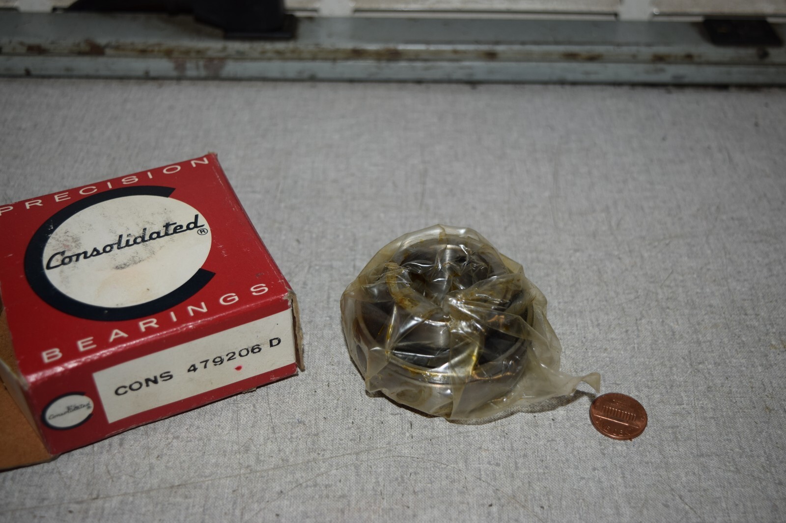 Consolidated Bearings CONS 479206D Bearing UC206
