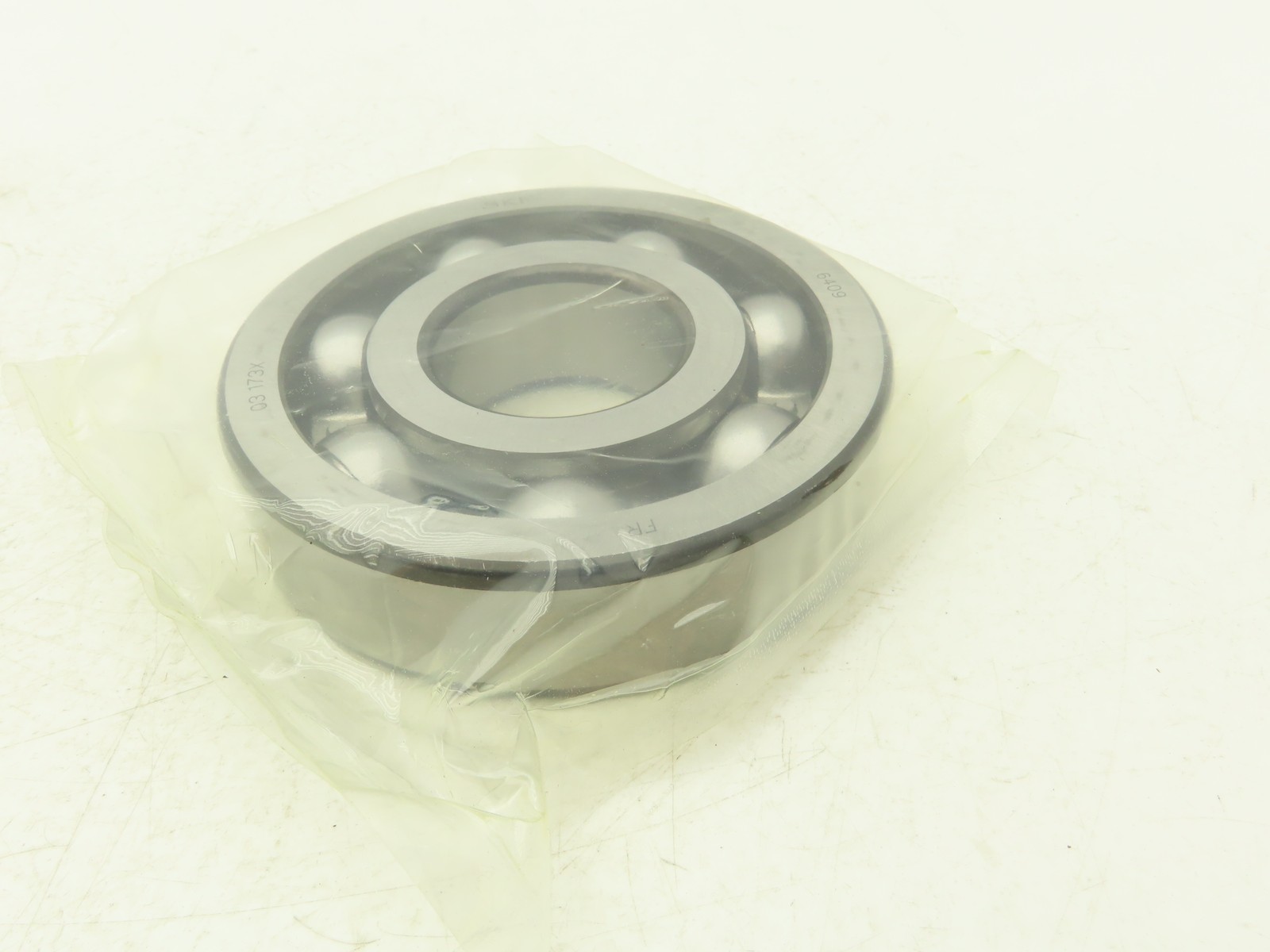 SKF 6409 Ball Bearing Deep Groove 45mm ID x 120mm OD x 29mm Width Open