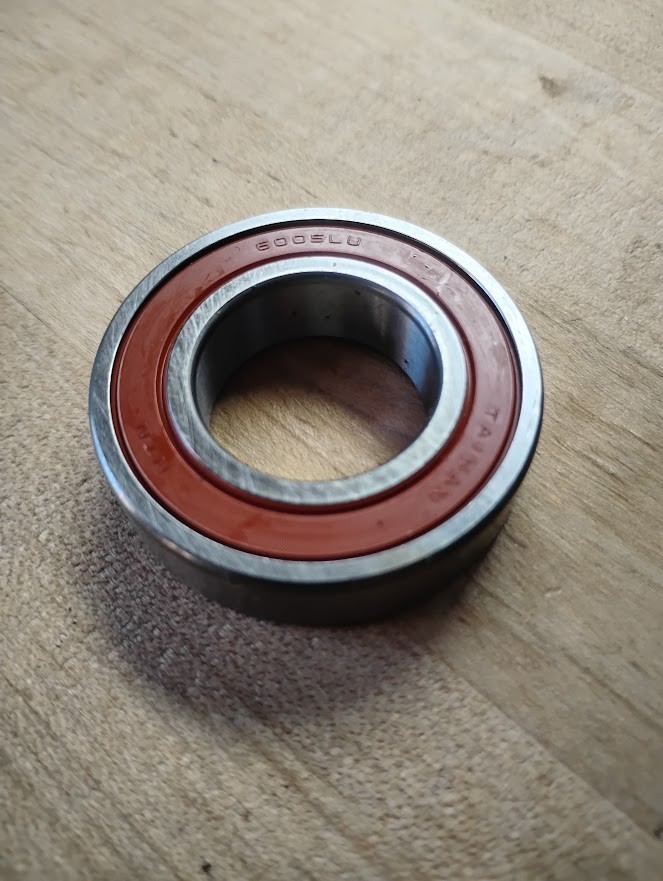 Sleeve of (10) 6005 NTN BEARINGS, NOS