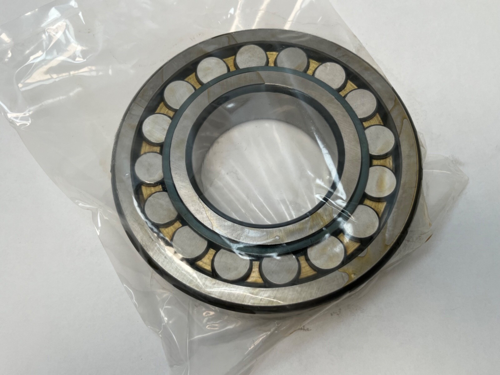 SNR 21317VMB Spherical Bearing 85x180x41 mm 21317-V-MB 21317HL France