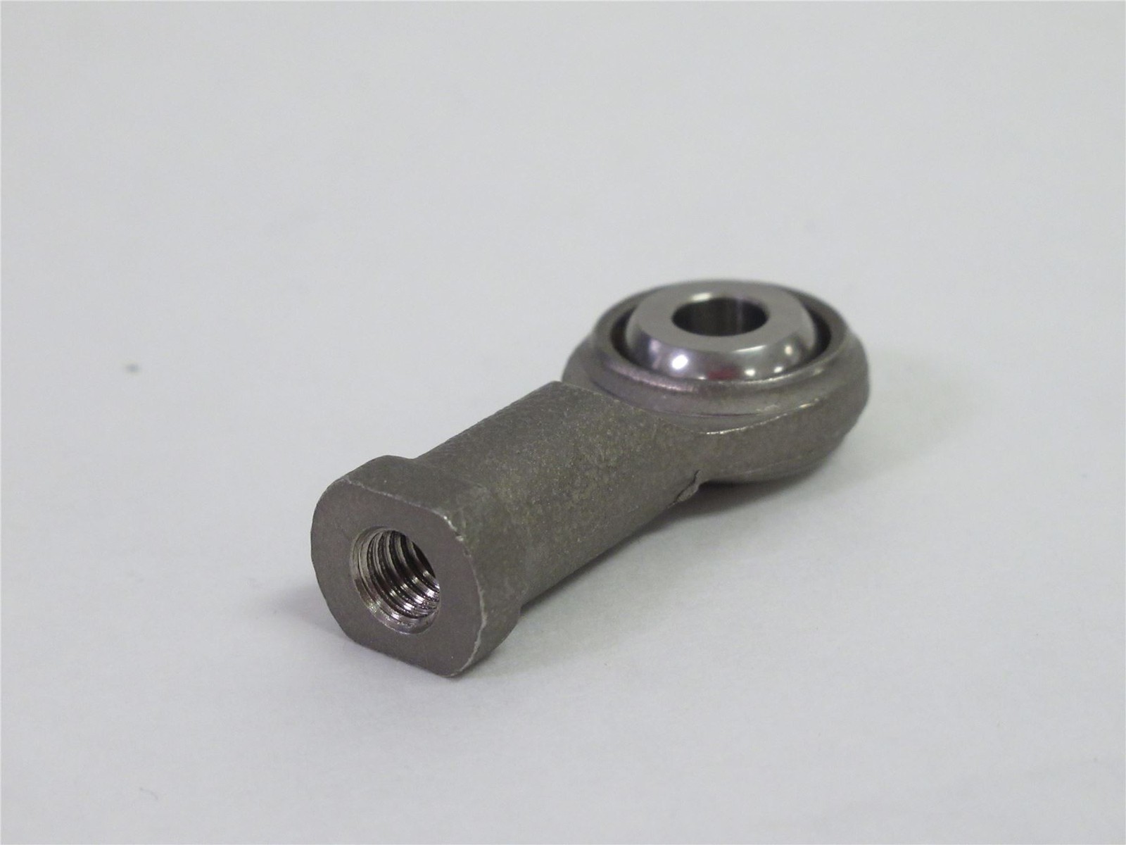 232086 New-No Box; NMB RBTL5 Rod End; 5mmID