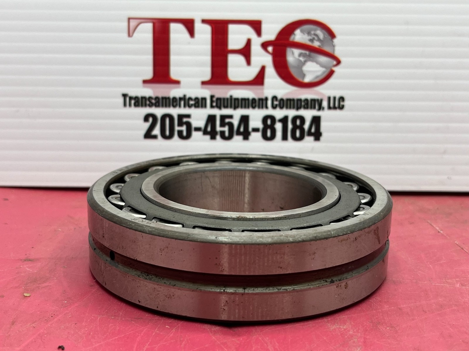 SKF 22212 CC/C3W33 Self Aligning Roller Bearing