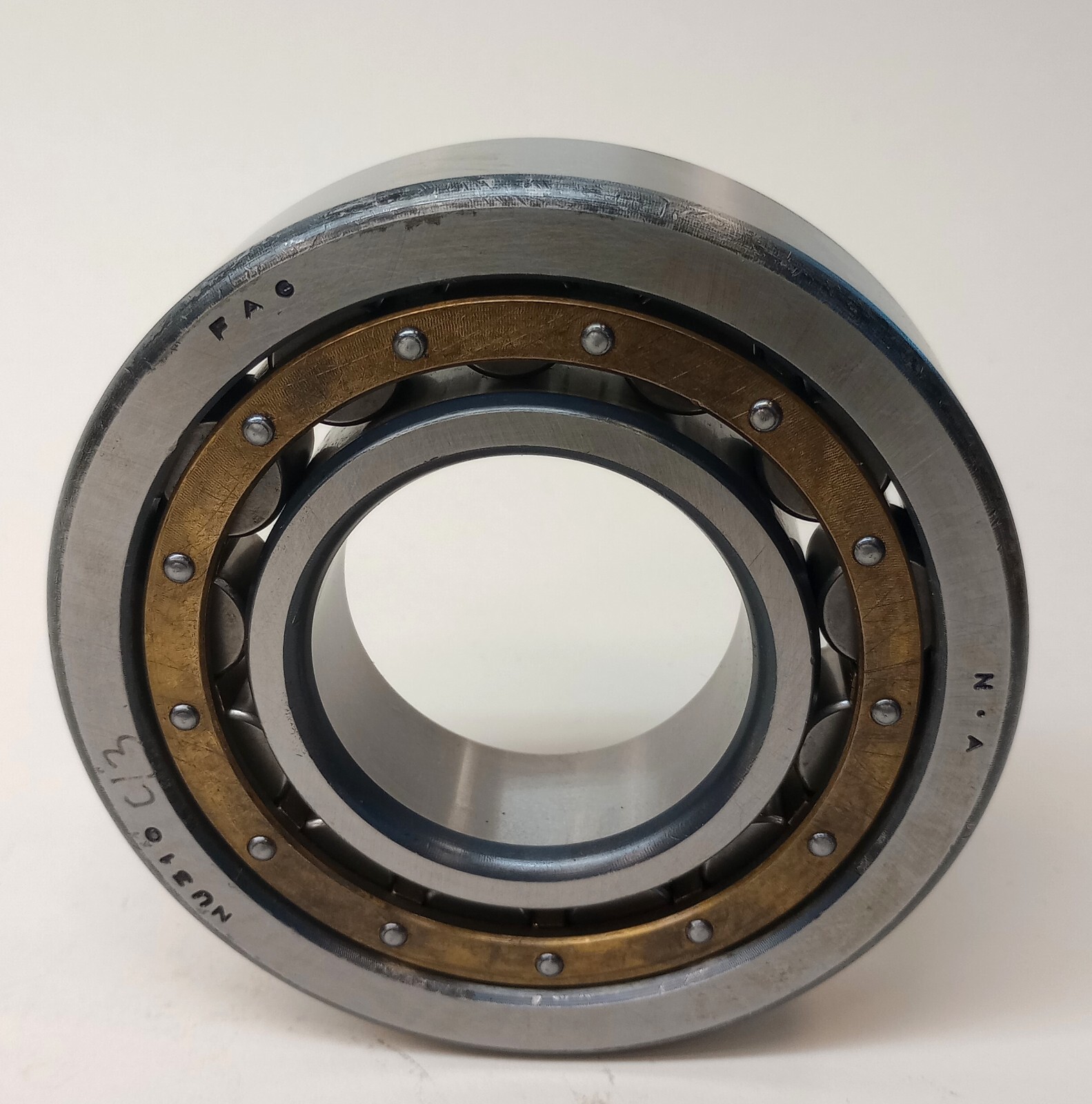 FAG NU310 C3 Cylindrical Roller Bearing 50mm ID X 110mm OD X 27mm W NU310C3