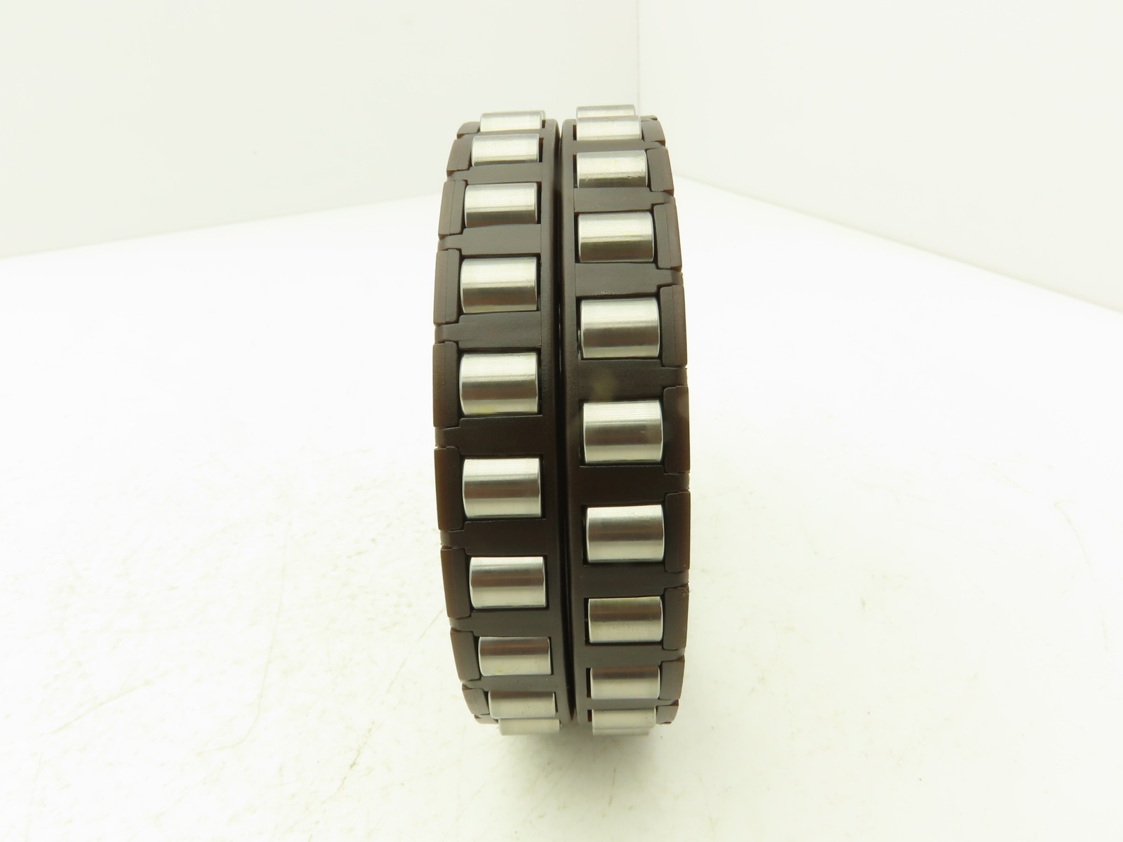 SKF NN3018 KTN9/SP Cylindrical Roller Bearings 90mm ID x 127mm OD x 37mm No Race