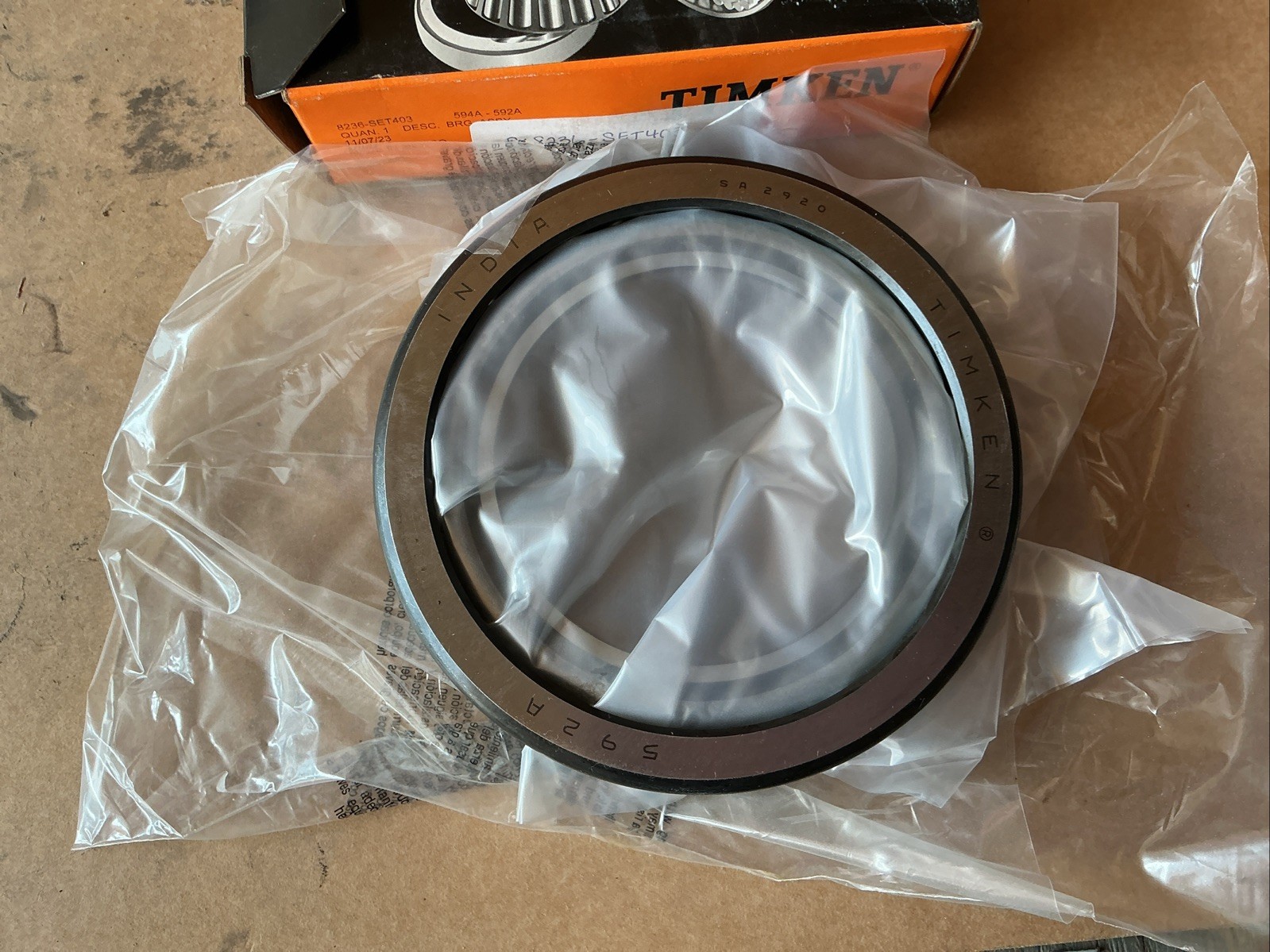 New TIMKEN SET403 594A/592A Wheel Bearing and Race Set-Race Set