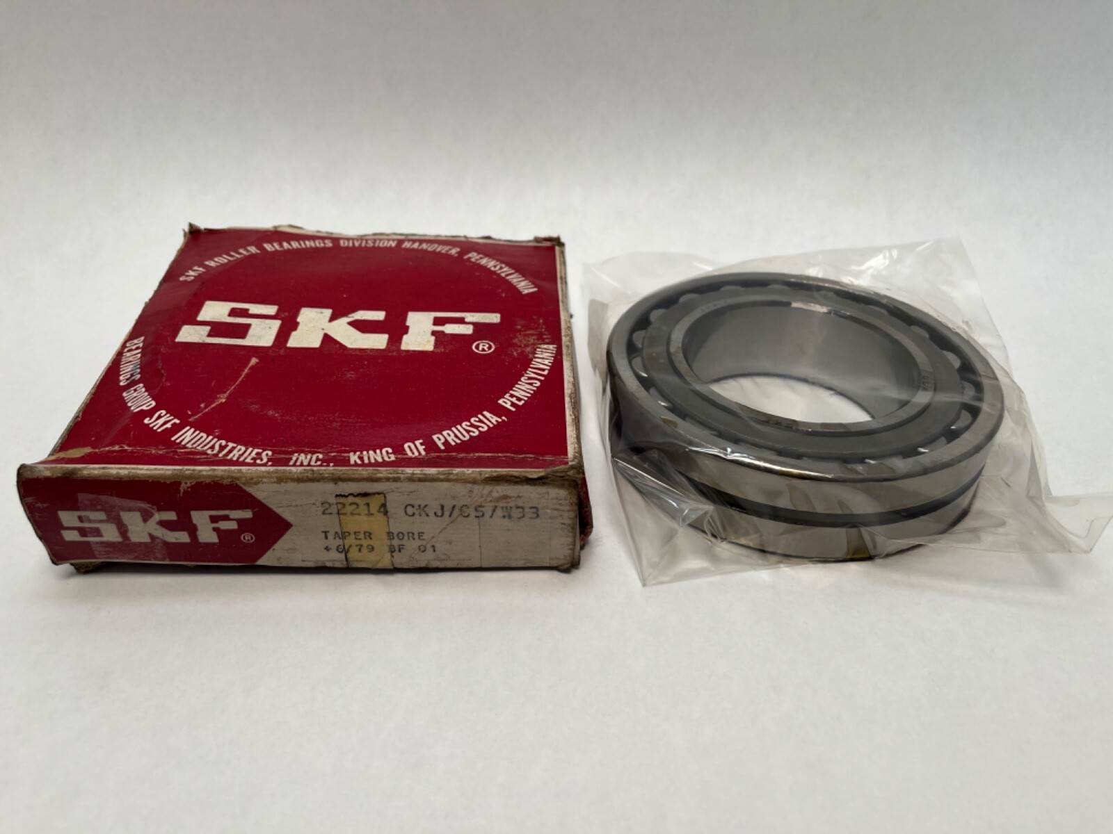 SKF 22214-CKJ-C5-W33 Spherical Bearing 70x125x31 mm 22214-CKJ-C5-W33 USA