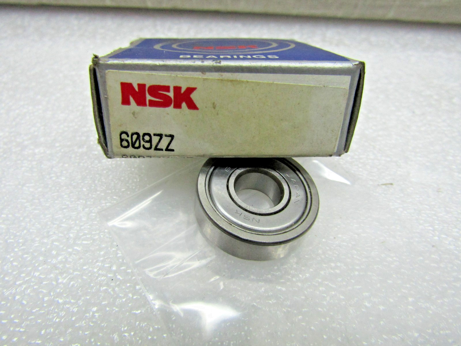 NSK 609-ZZ 9mm X 24mm X 7mm Shielded Bearing