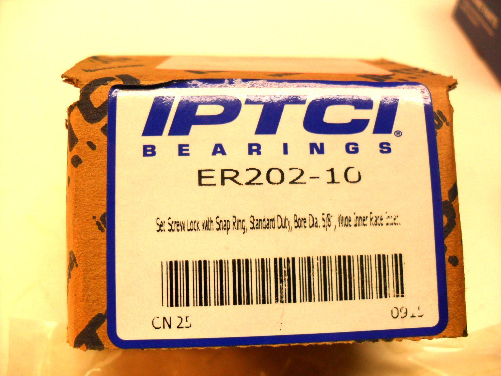 IPTCI ER 202 10 Ball Bearing Insert Set-Screw Lock 5/8″-Bore w/ Snap Ring NIB