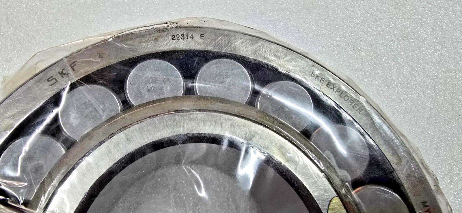 22314 E Spherical Roller Bearing 70x150x51MM NEW SKF MALAYSIA STEEL 22314E W33