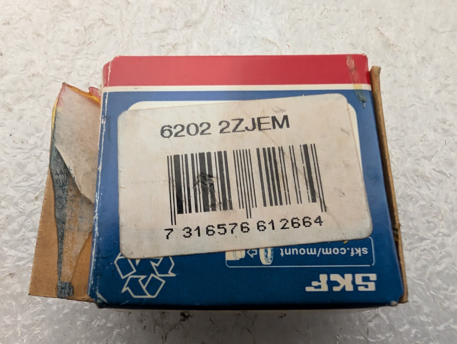 Lot of 2 SKF 6202-2ZJEM Radial Deep Groove Ball Bearings – Straight Bore