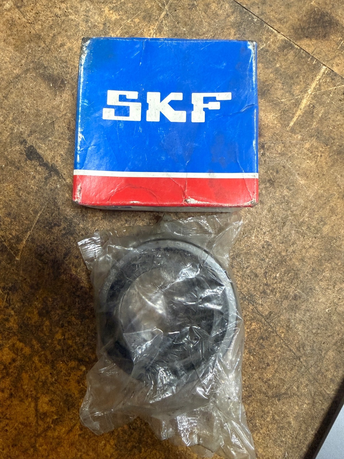 SKF GEZ200ES GEZ 200 ES 50,8 x 80,96 x 44,45 mm SPHERICAL PLAIN BEARING (NEW)