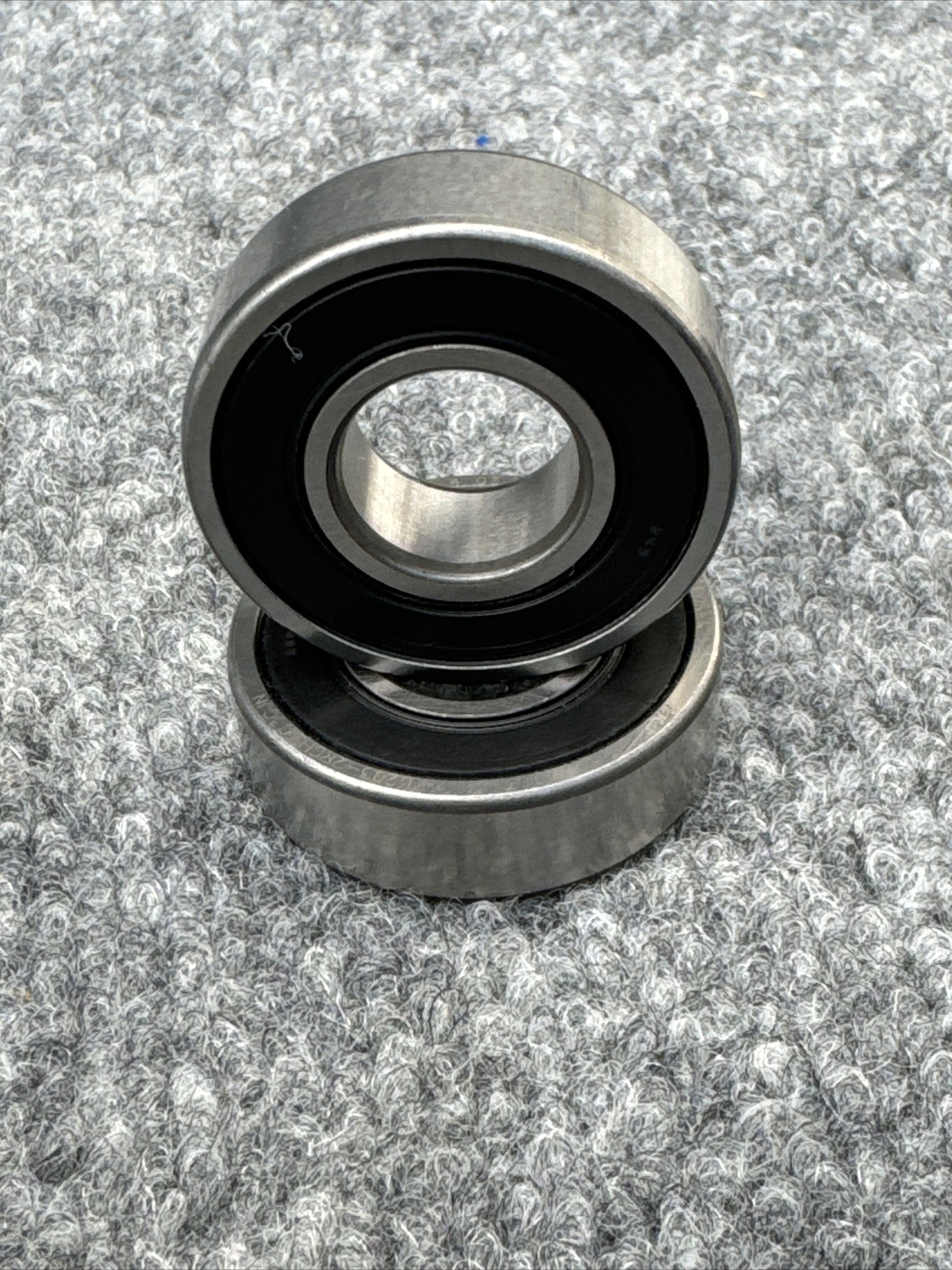 Lot of 2 – SKF 6203 2RSH/C3GJN Deep Groove Radial Ball Bearing New