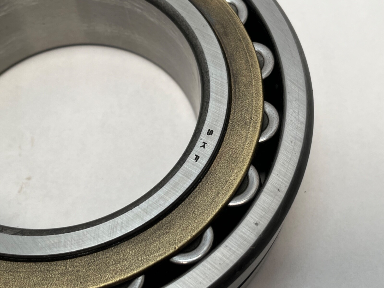 SKF 22218-CY/C2W33 Spherical Bearing 22218-C-Y-C2-W33 22218YC 90x160x40 mm
