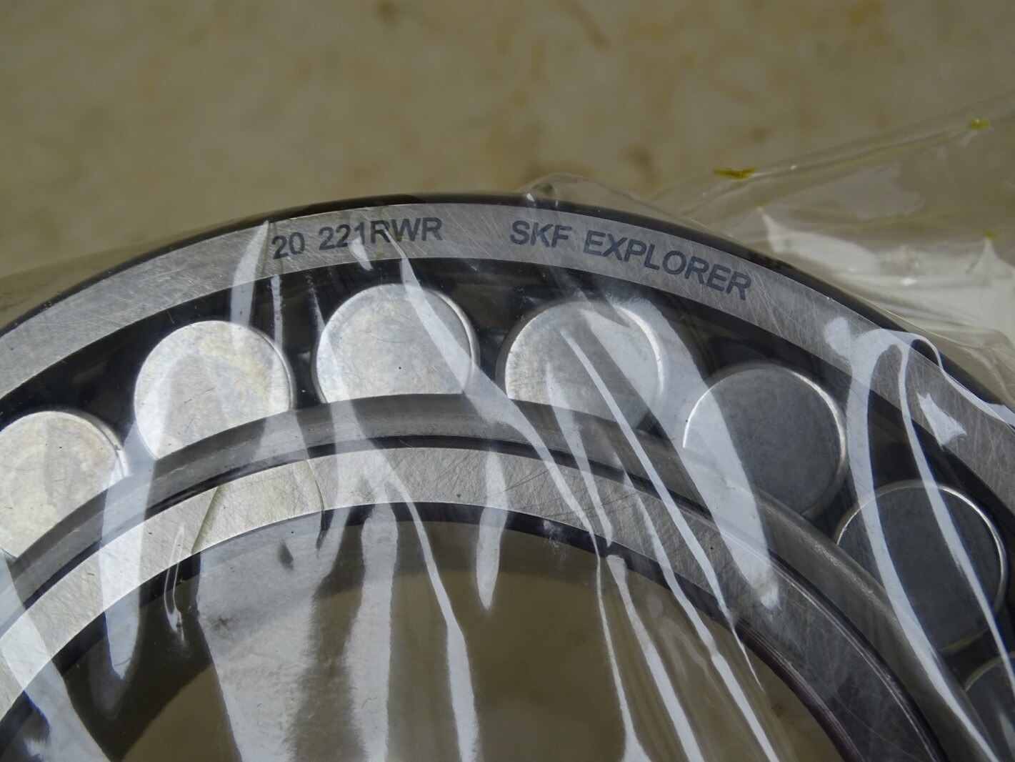 SKF Explorer Spherical Roller Bearing , 22215 EK/C3