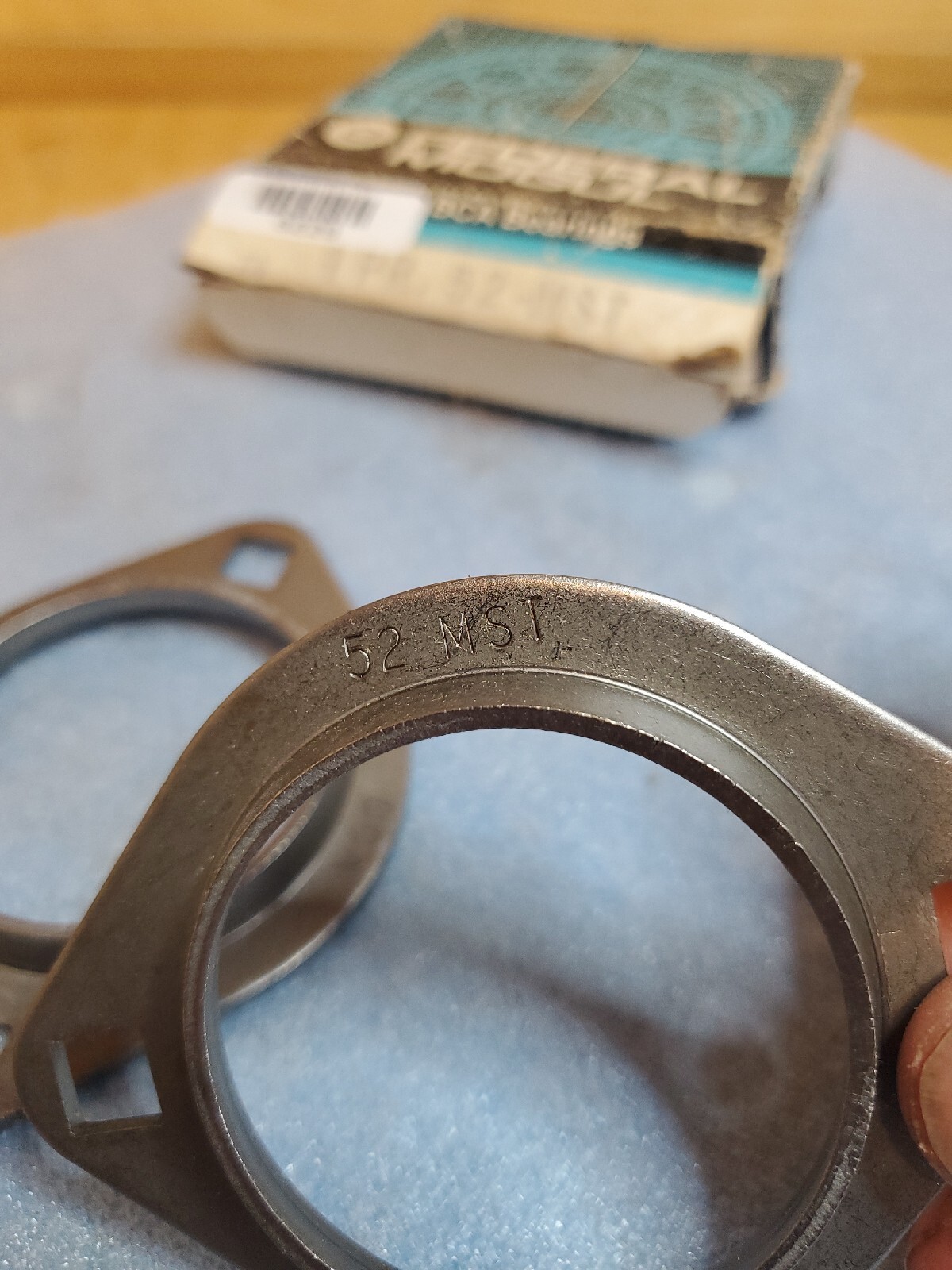 FEDERAL MOGUL #1 PR. 40-MST PAIR OF MOUNTING FLANGES *IN*STOCK* USA*