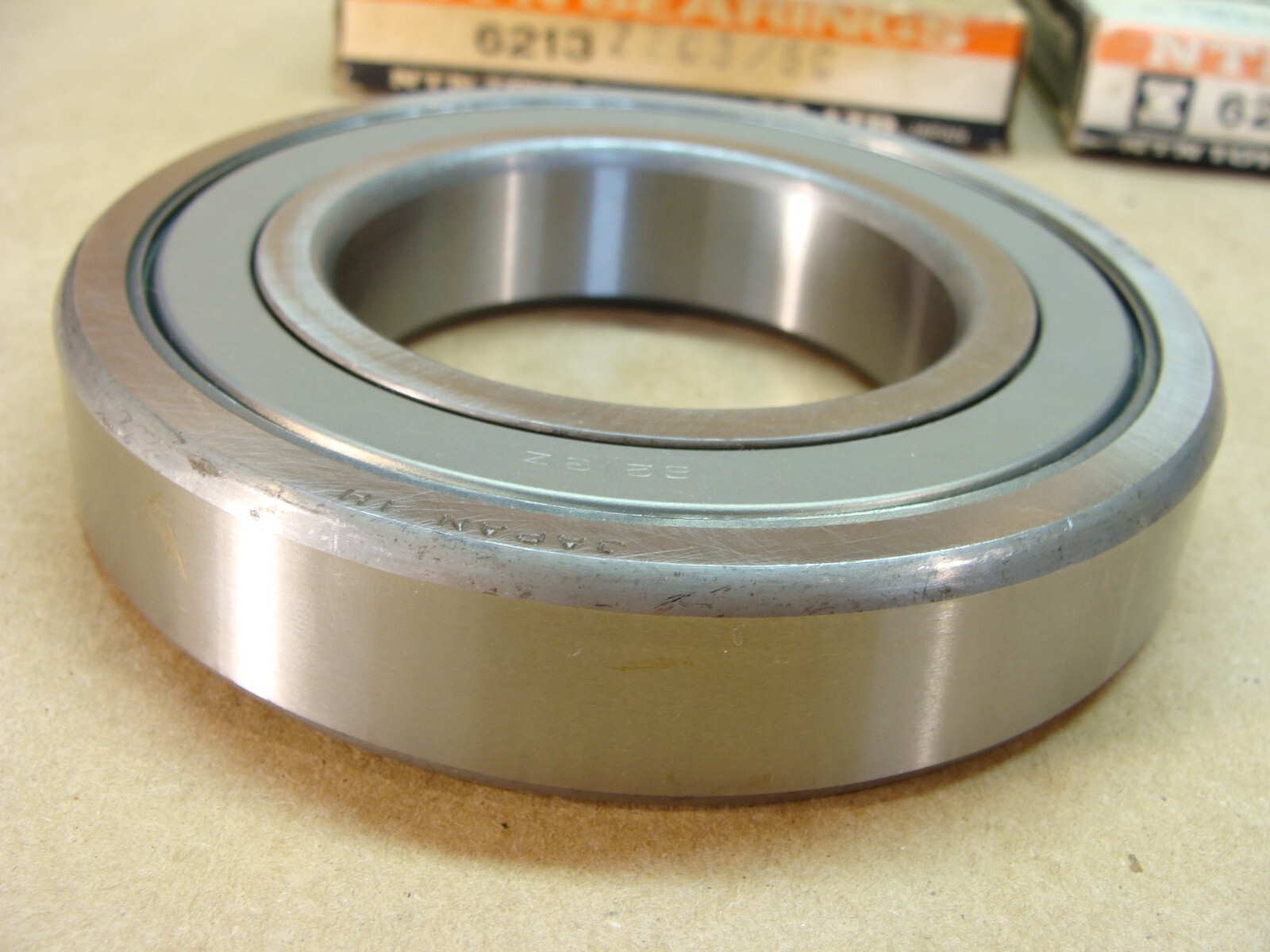 NEW NTN JAPAN bearing LOT 6213 ZZ C3 metal seal & 6213 LLB C3 plastic seal