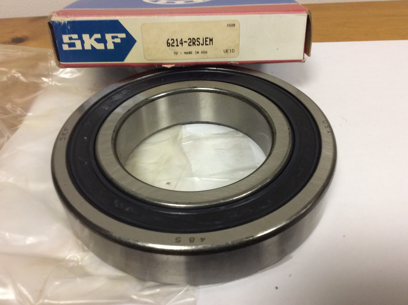 New SKF 6214 – 2RSJEM Deep Groove Bearing 70mm ID, 125mm OD, 24mm Width