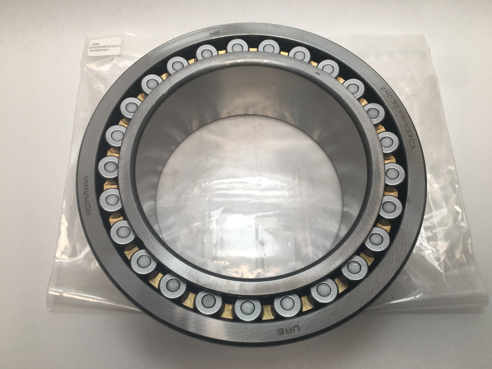 URB 24032MBW33C3 Spherical Roller Bearing 160x240x80 mm 24032 MB W33 C3 Romania