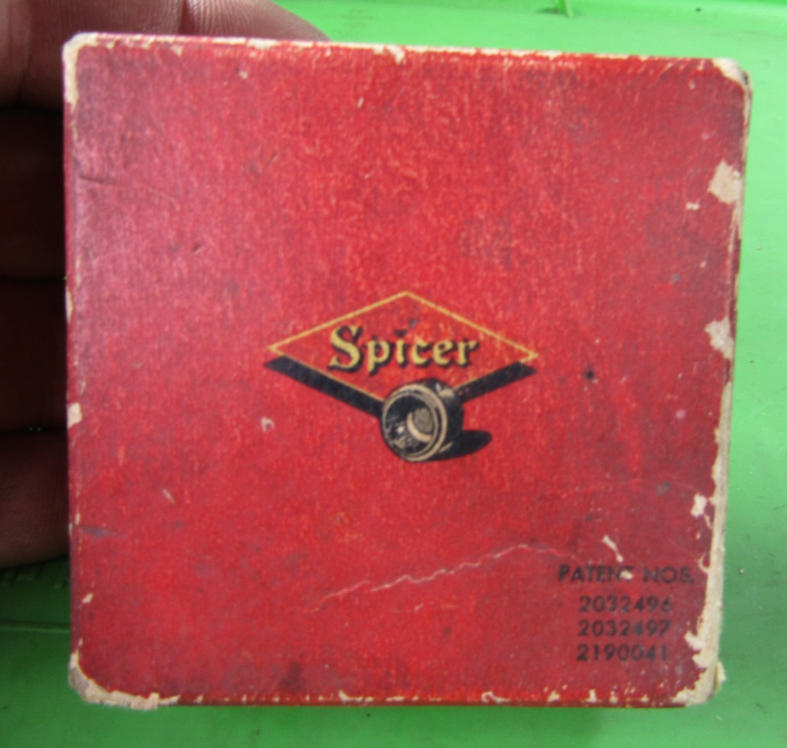 Spicer Cup U-Joint Bearing 5-1X🔥Cool Box🔥Vintage🔥USA🔥3 Cups🔥Used?