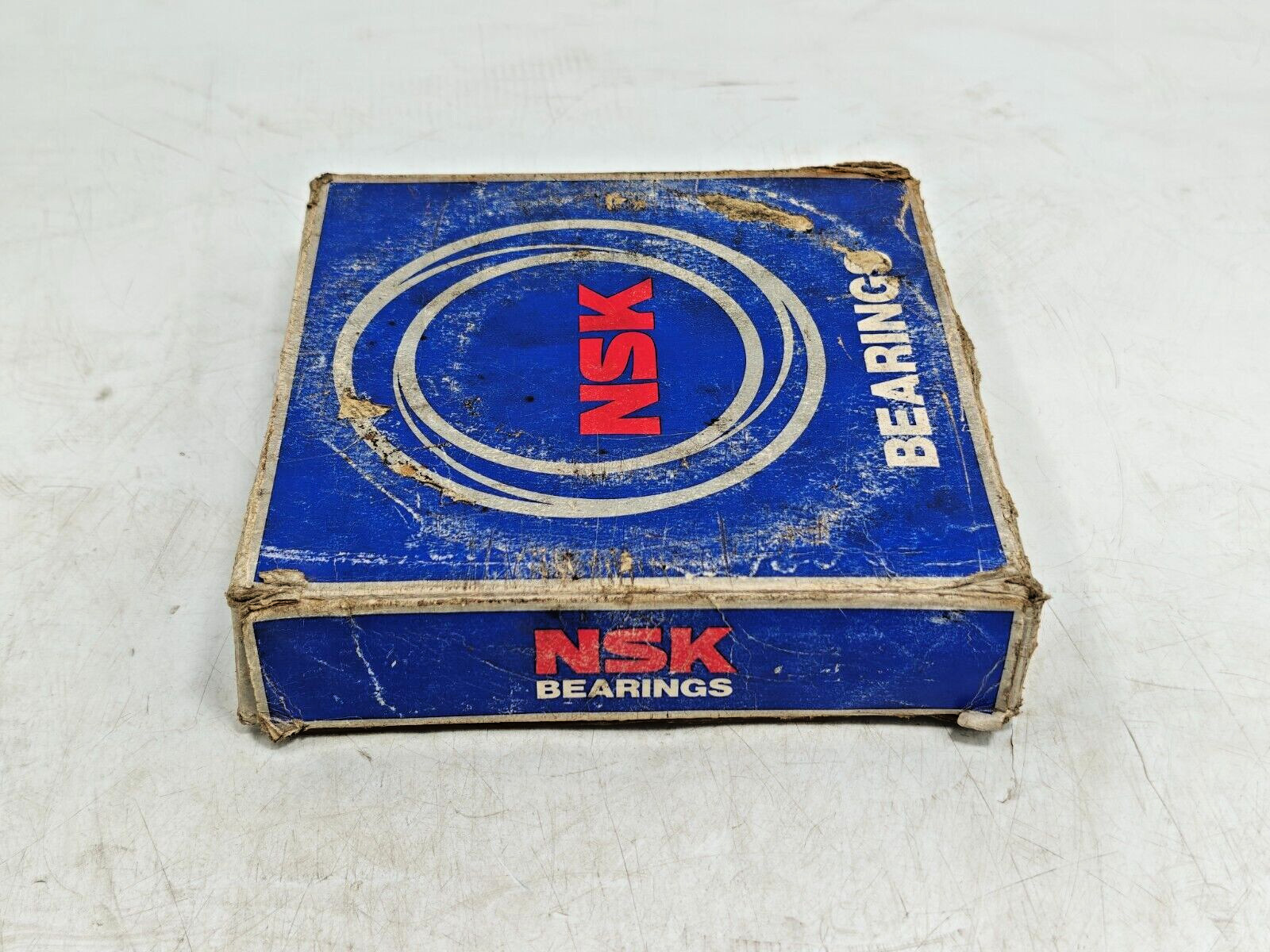 7317 AW NSK Angular Contact Ball Bearing 85x180x41mm Steel Cage 7317 A / 7317W