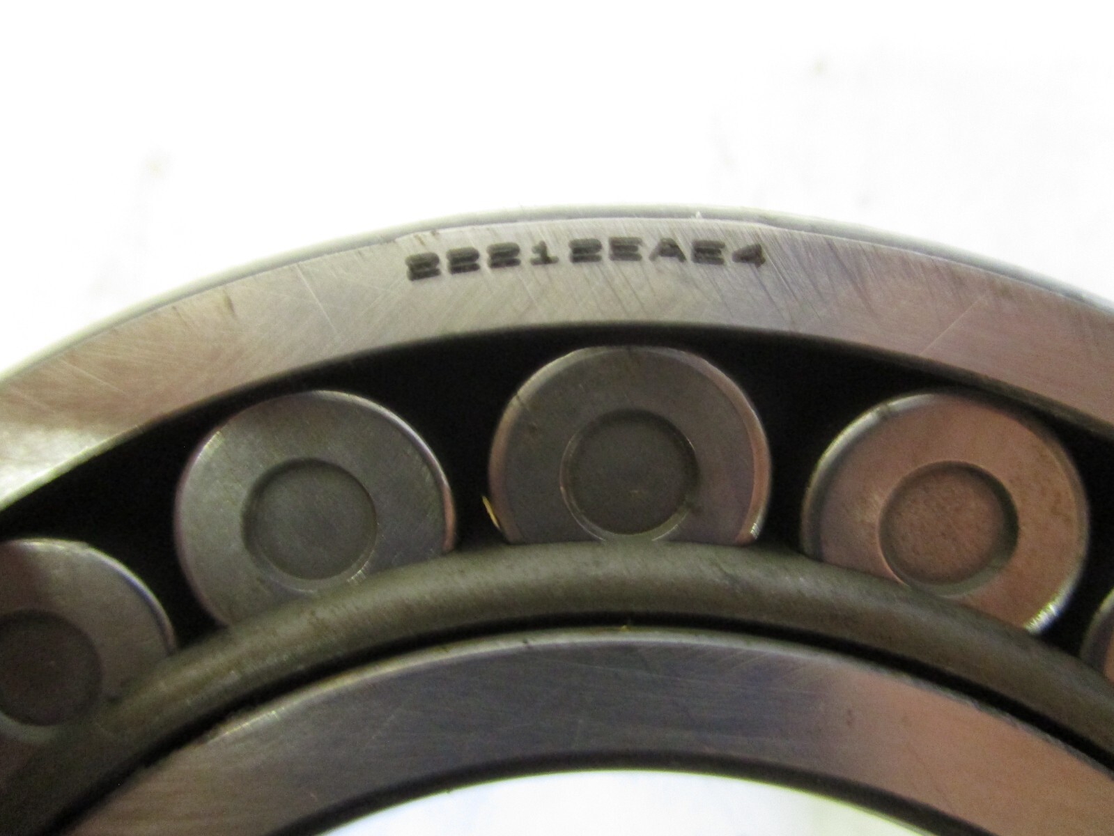 NSK 22212EAE4 SPHERICAL BEARING NEW MISSING BOX FREE SHIPPING!!!!!!!!!!!