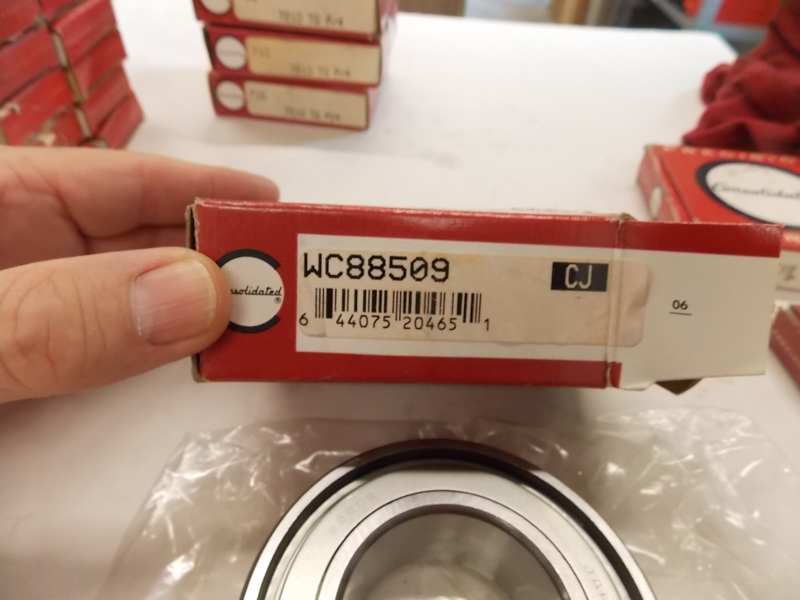New Consolidated JAF WC88509 88509 Deep Groove Felt Seals 45mmx85mmx27mm P5A
