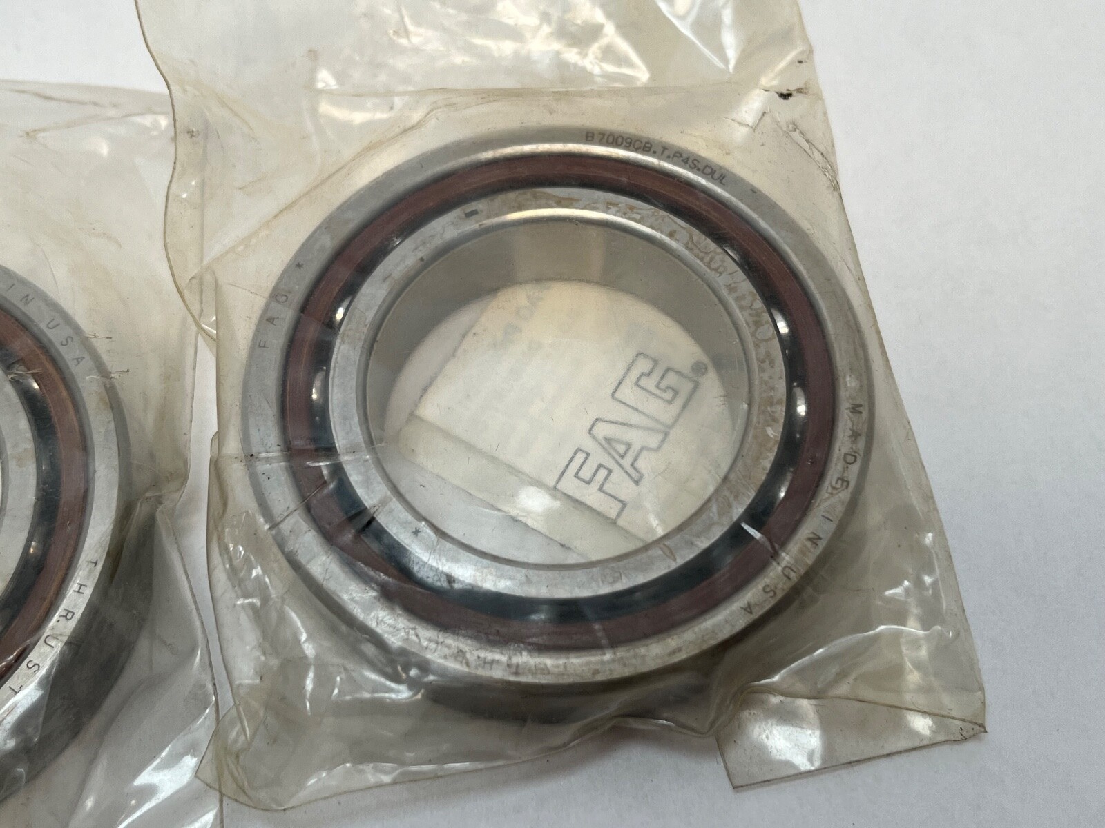 FAG B7009CB.T.P4S.DUL Bearing 45x75x16 mm 7009C B-7009-CB-T-P4S-DUL USA 2 Pcs