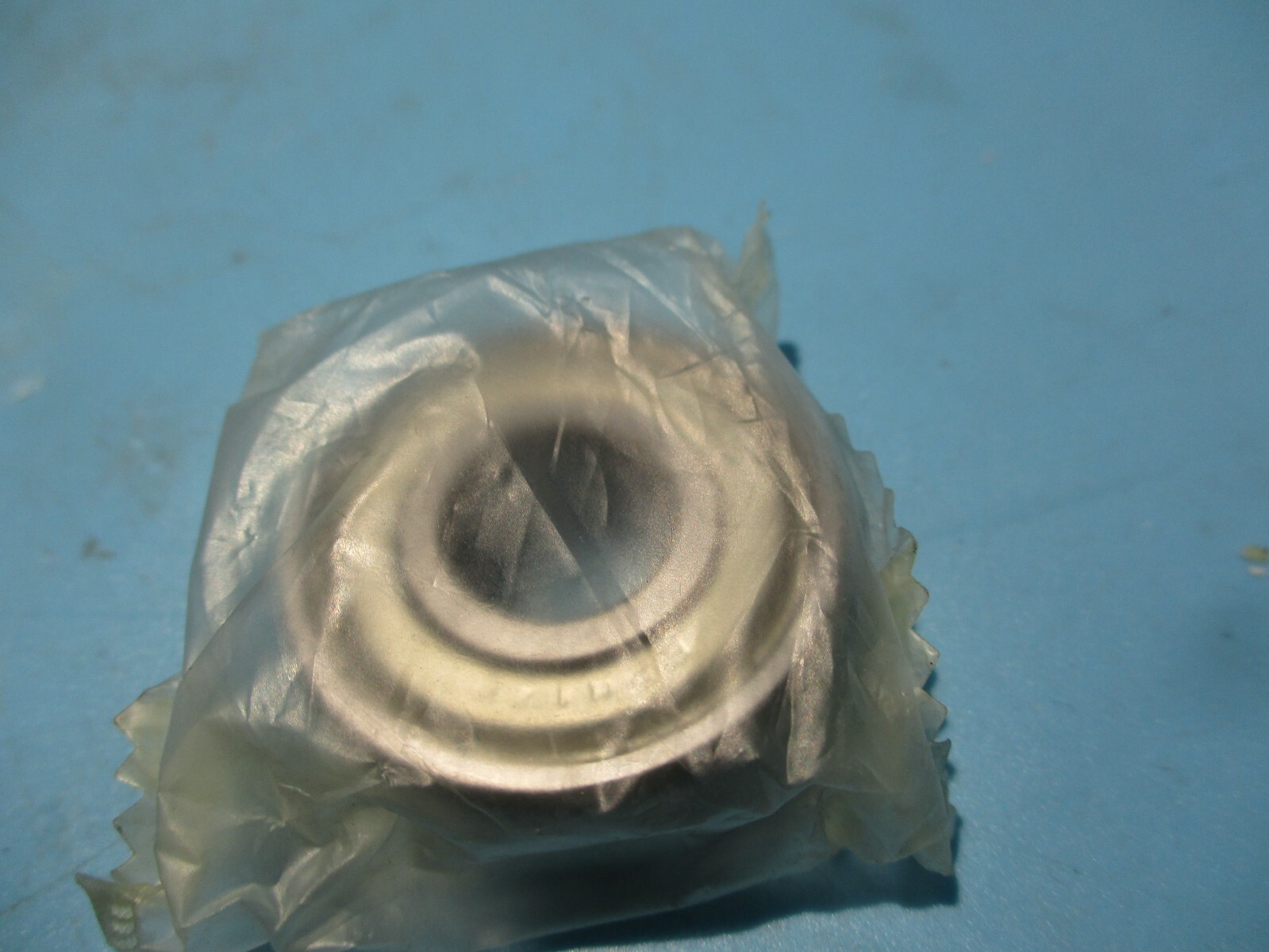 NEW NACHI 6201ZZEC3 6201ZZE/C3 BALL BEARING