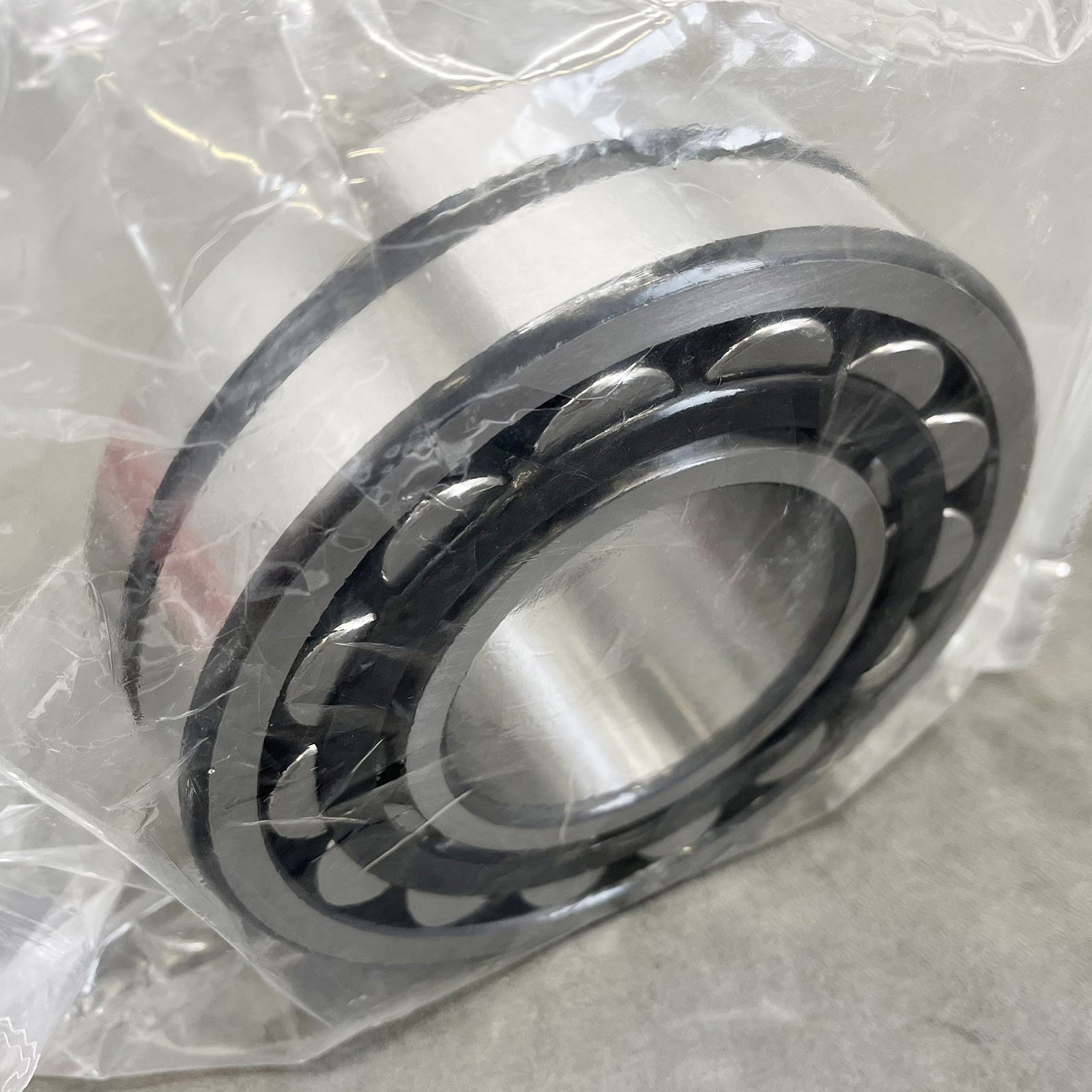 New 22314-E1-XL-T41A Spherical Roller Bearing for FAG (Schaeffler)