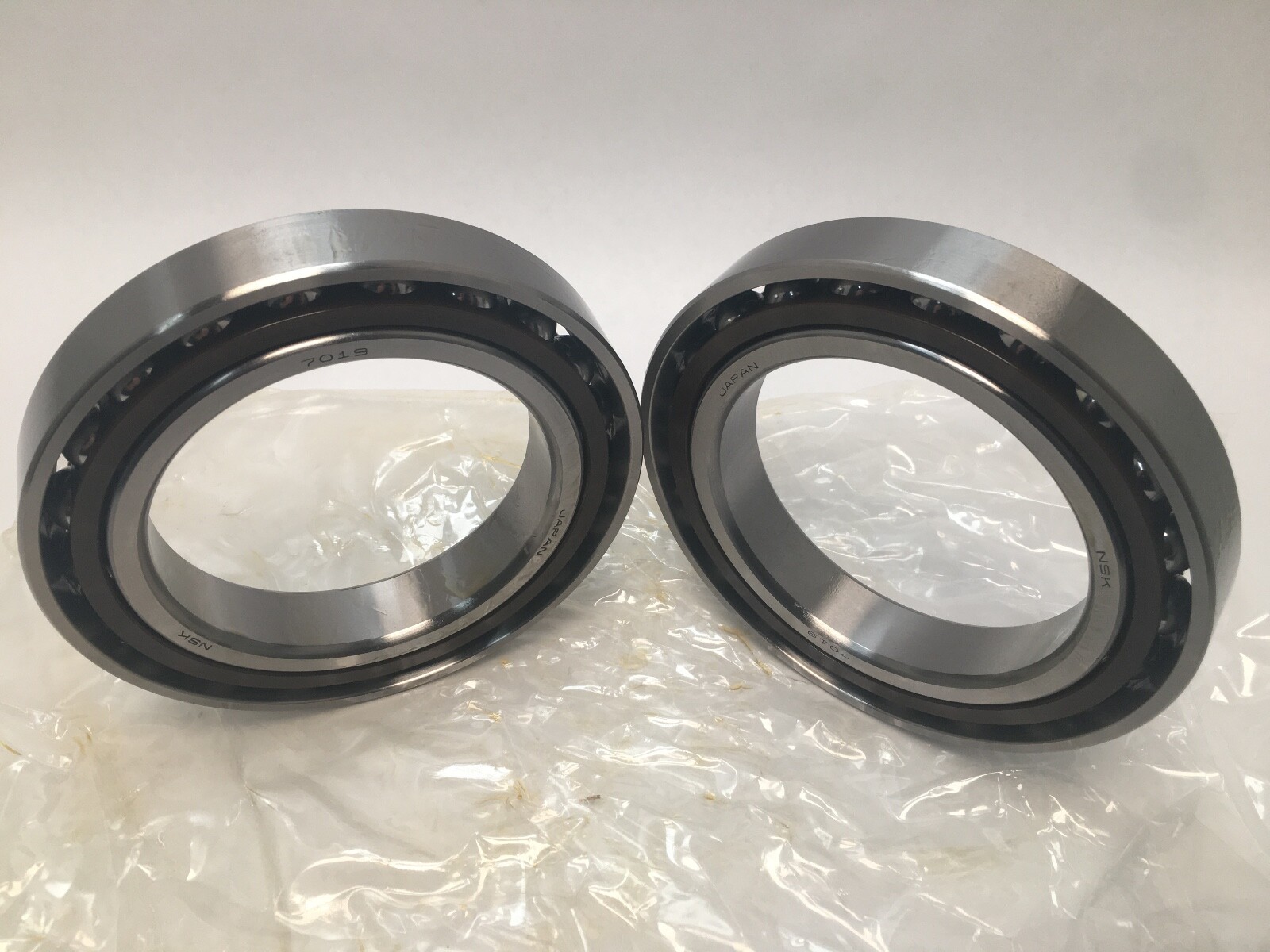 NSK 7019CTYDULPA7 Angular Contact Bearing 95x145x24mm 7019 CTY DUL PA7 Japan Set