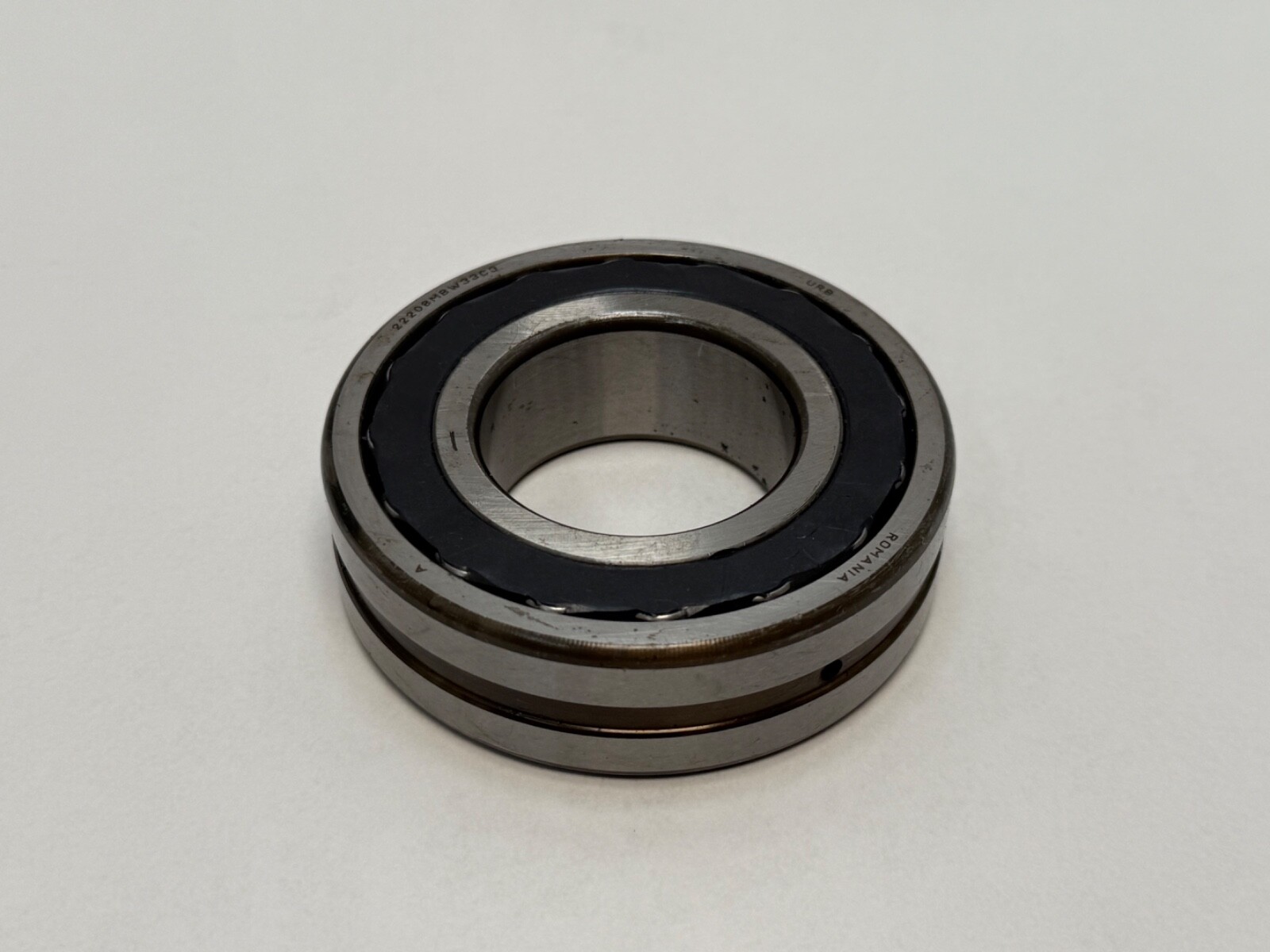 URB 22208MBW33C3 Spherical Bearing 22208-MB-W33-C3 22208M 22208BR 40x80x23 mm