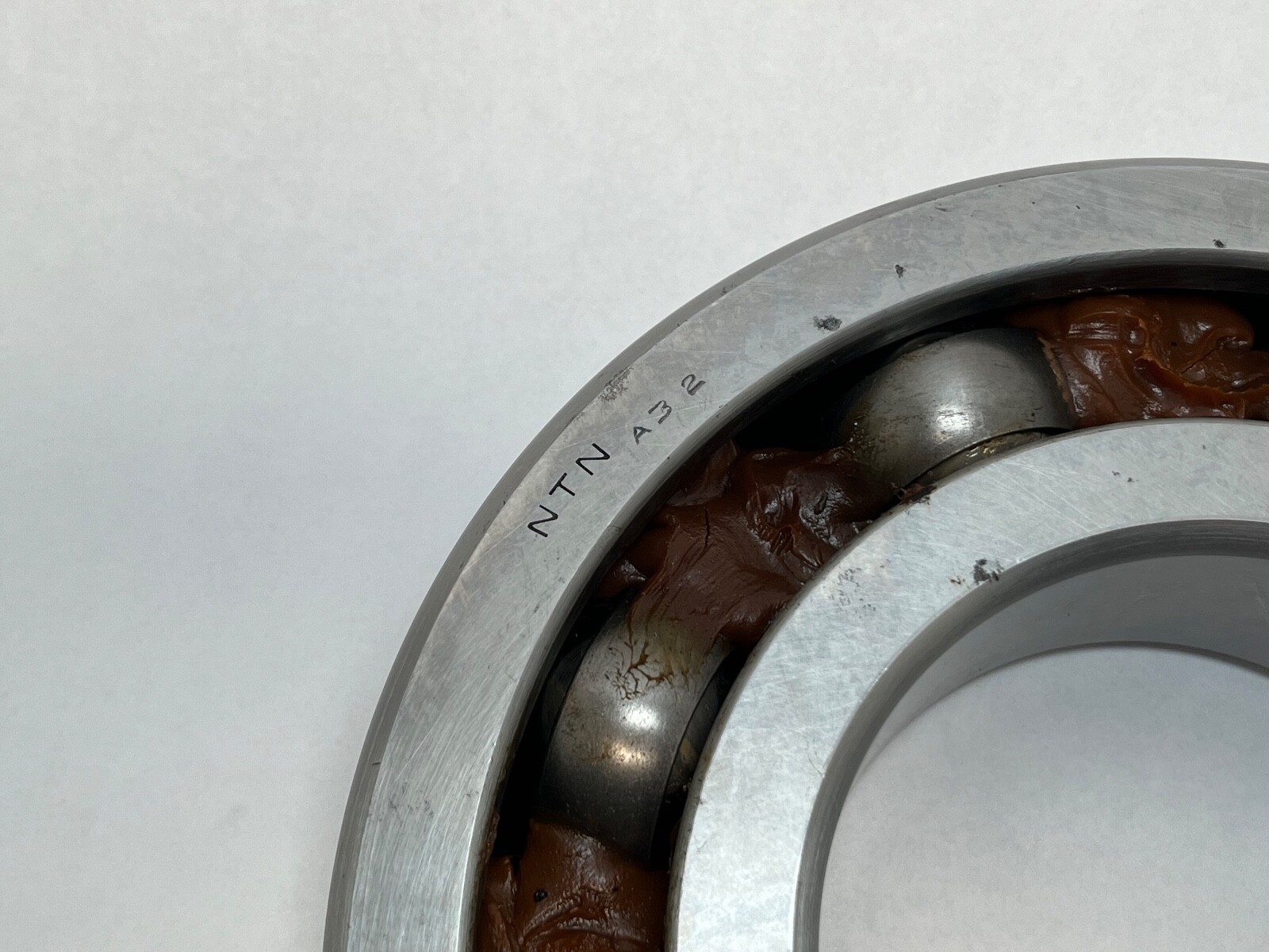 NTN 6320ZAPX1 Bearing Single Metal Seal 100x215x47 mm 6320-ZA-PX1 6320Z Japan