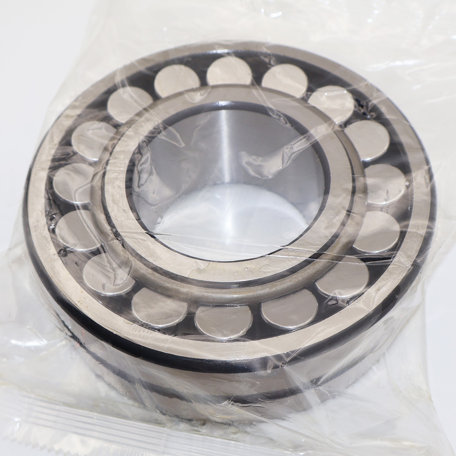 1PCS Spherical Roller Bearings for SKF 22314 E/C3 70x150x51mm New