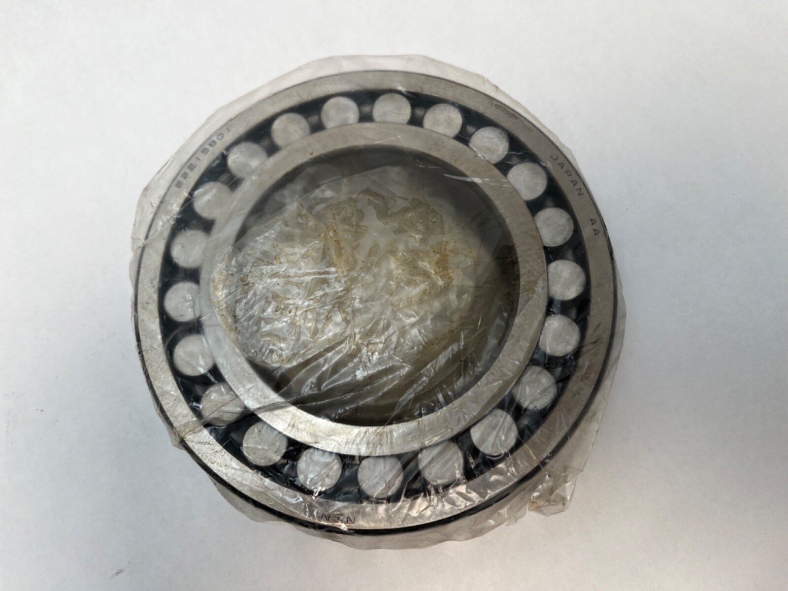 NTN 22215BKD1 Spherical Bearing 75x130x31 mm 22215CJ 22215-B-K-D1 Japan