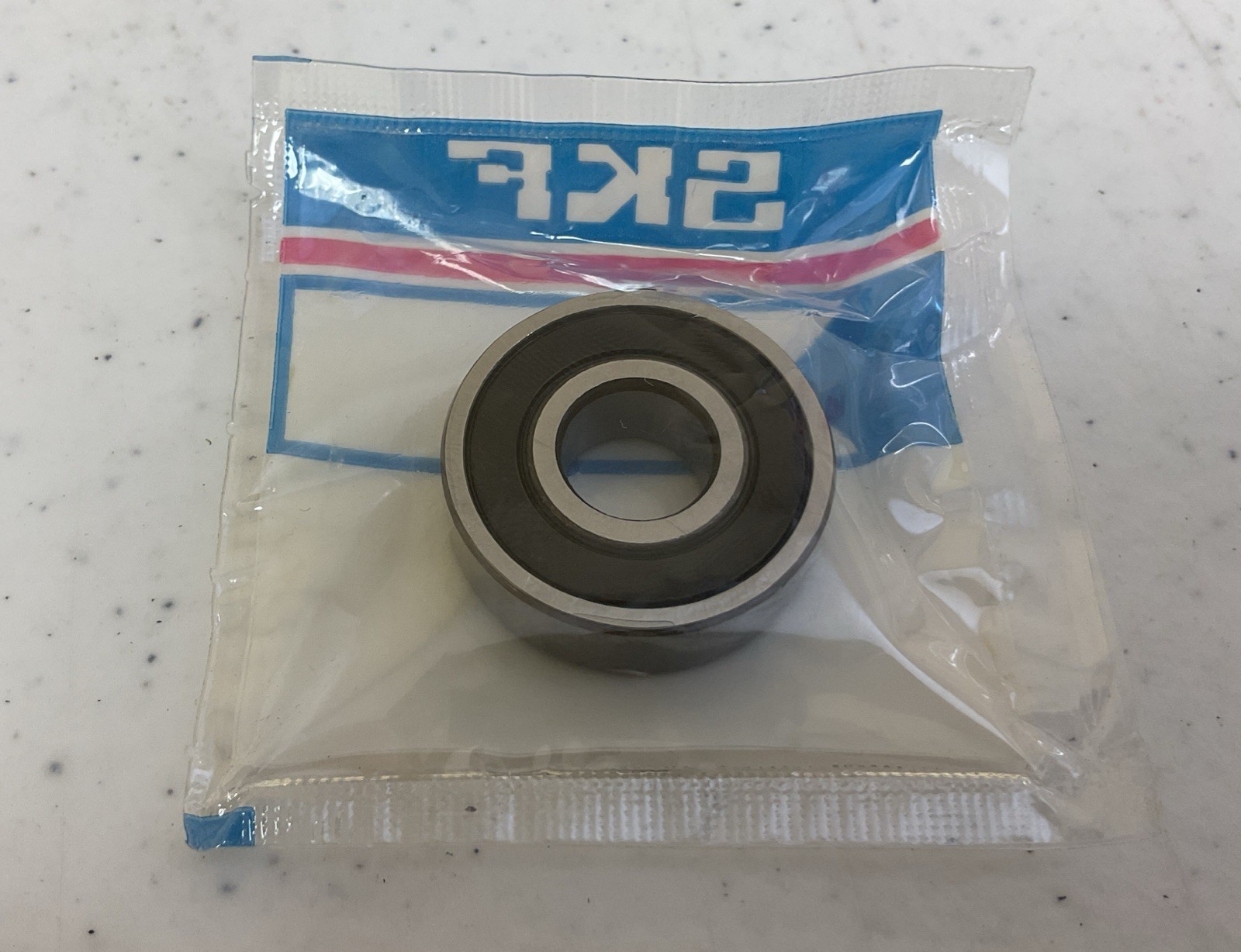 NEW LOT OF 2 SKF 6000-2RSJEM DEEP GROOVE BALL BEARING, FREE SHIPPING