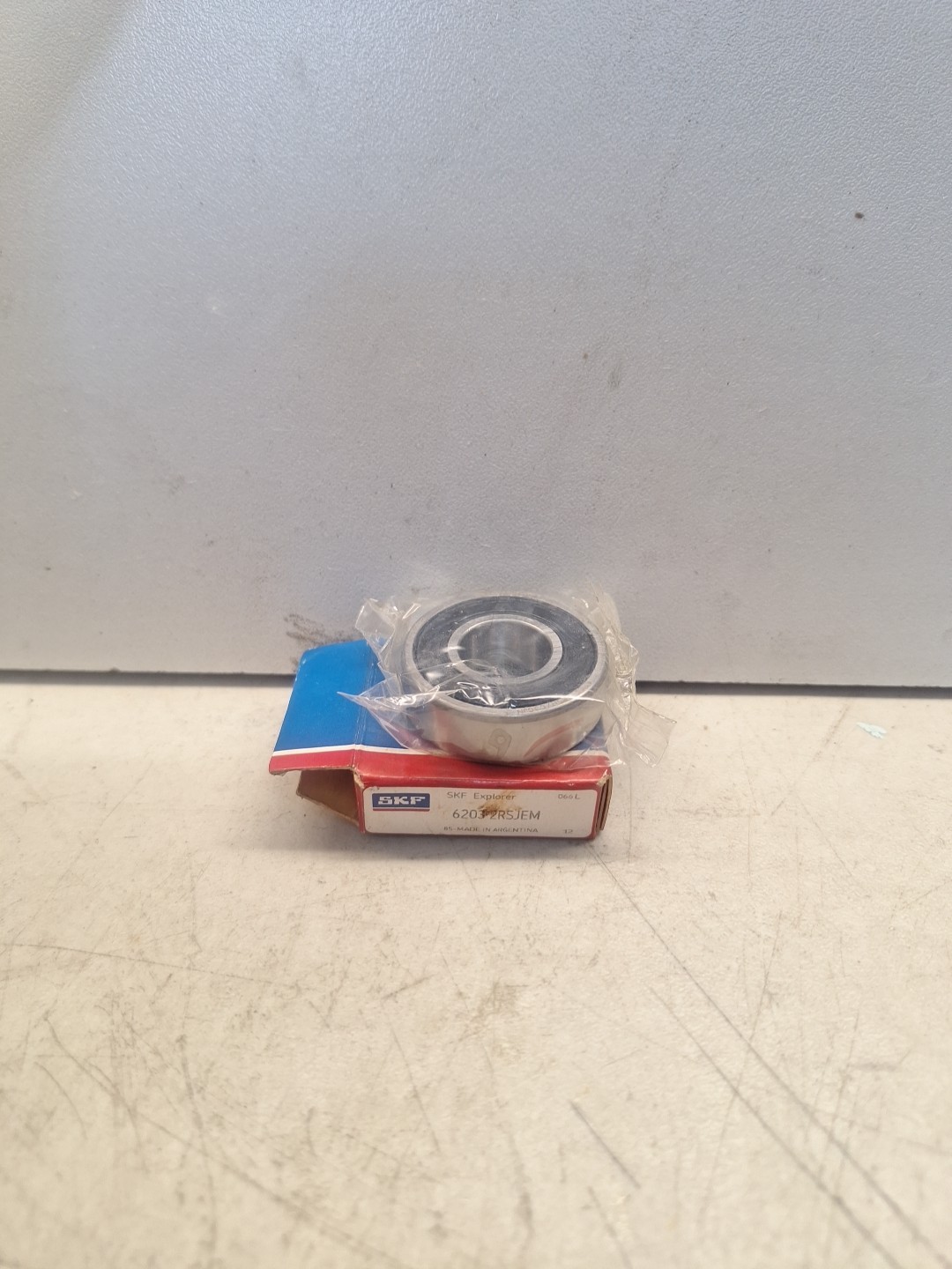 SKF 6203 2RSJEM Sealed Ball Bearing