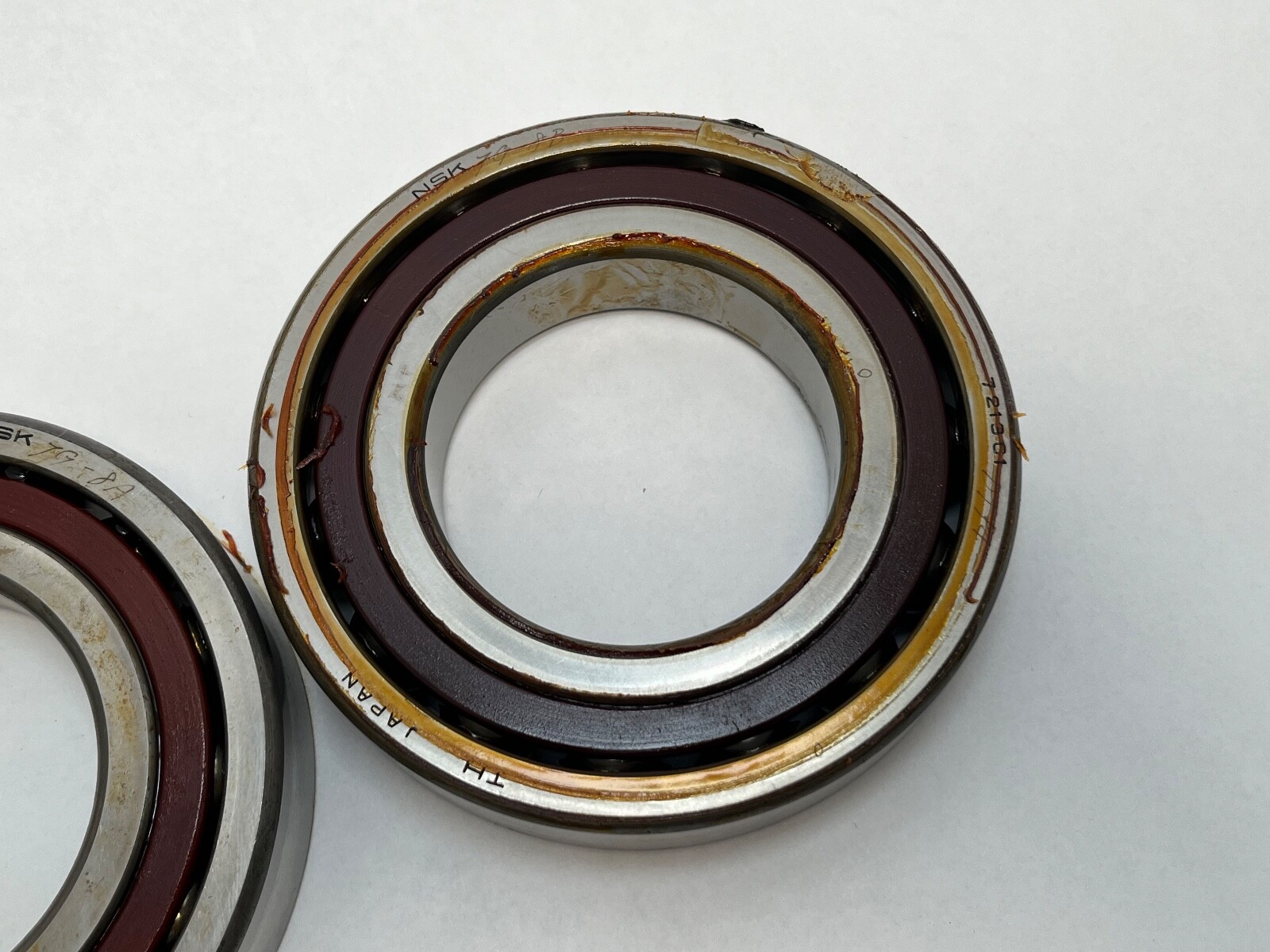 NSK 7213C1TDTP4 Bearing 65x120x23 mm 7213 C1 T DT P4 ABEC7 Japan 2 Pcs