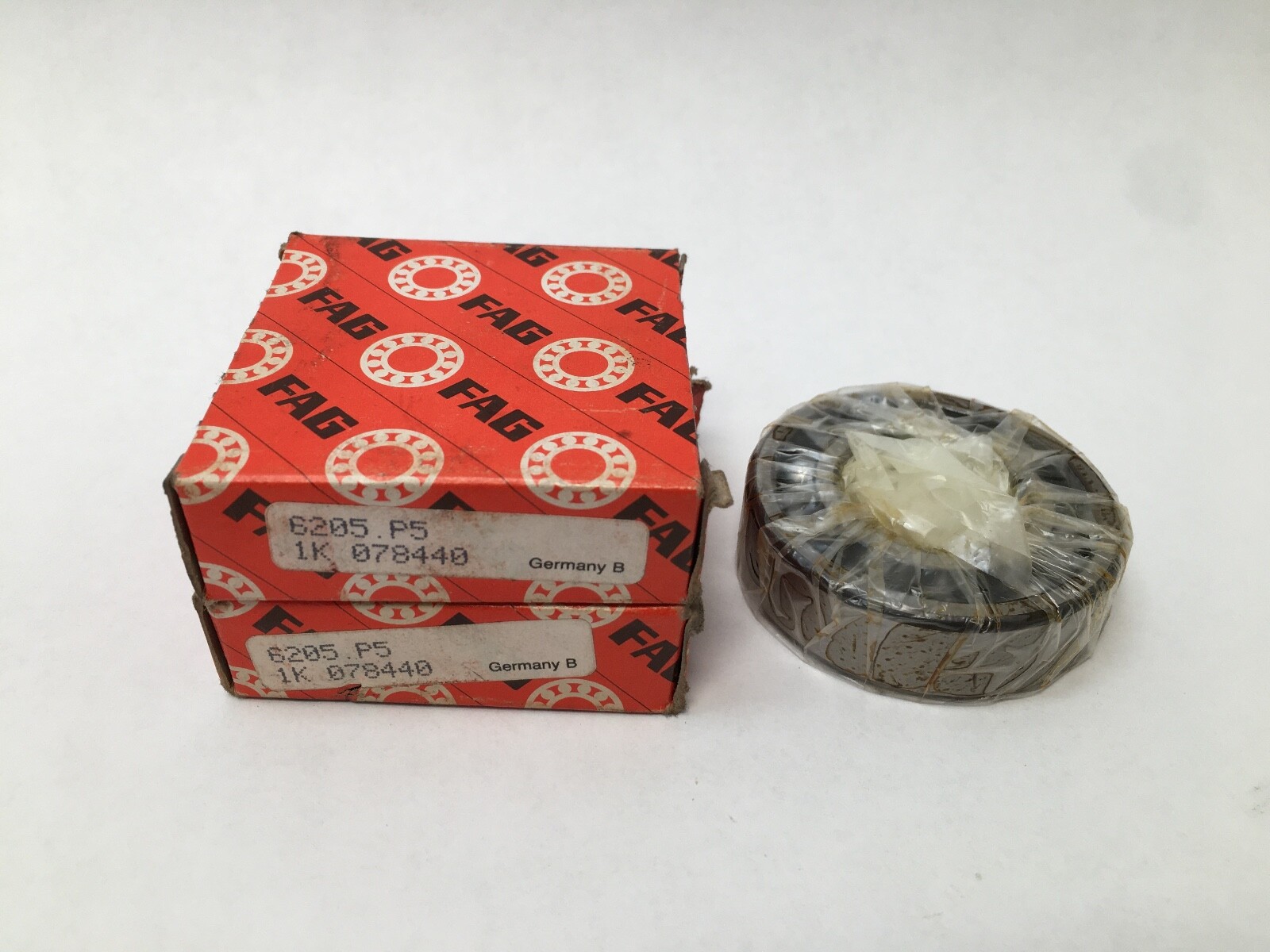 FAG 6205P5 Ball Bearing 25x52x15 mm 6205-P5 ABEC5 Germany 2 Pcs