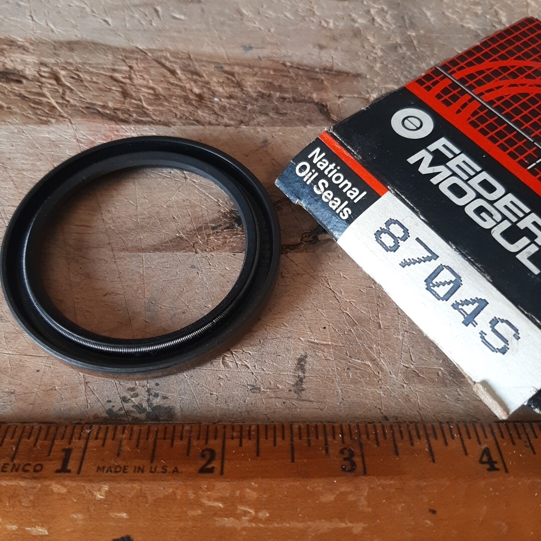 8704s Seal National Oil Seals Federal-Mogul pto shaft wheel axil