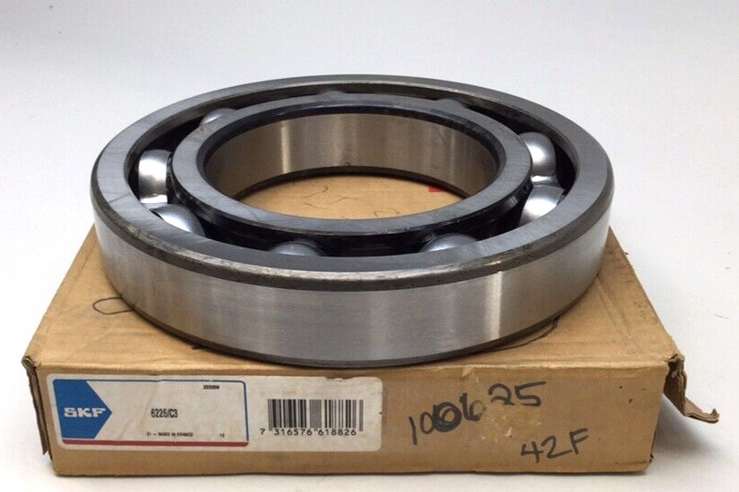 SKF 6226/C3 Ball Bearing 130mm ID X 230mm OD X 40mm Wide 6226C3