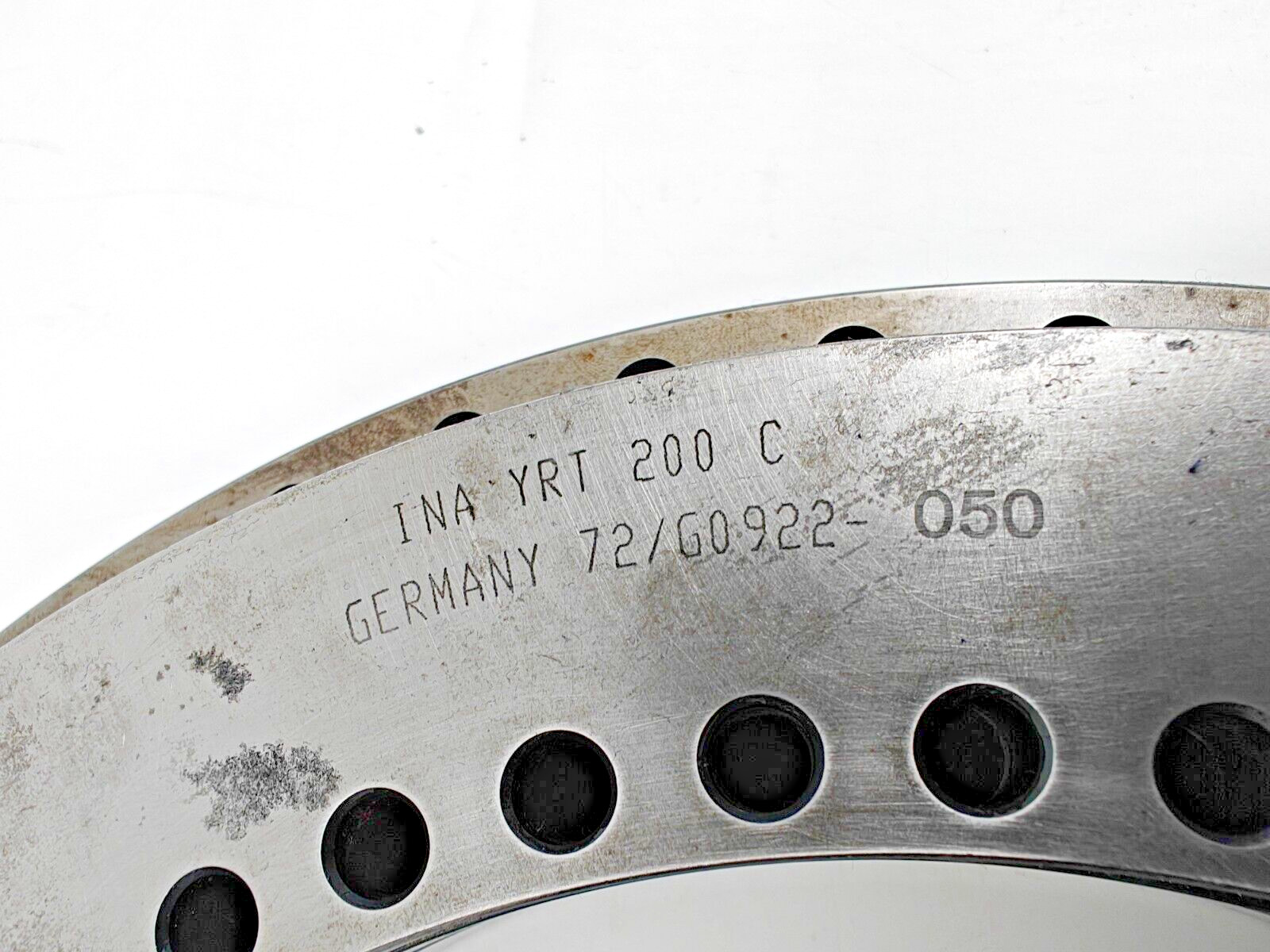 YRT 200 C INA AXIAL/RADIAL Rotary Turn Table Bearing 200x300x45mm