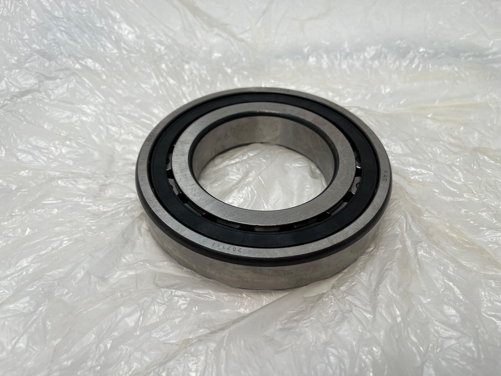 FAG 20214T Single Row Spherical Bearing 70x120x24 mm 20214-T Cons Germany