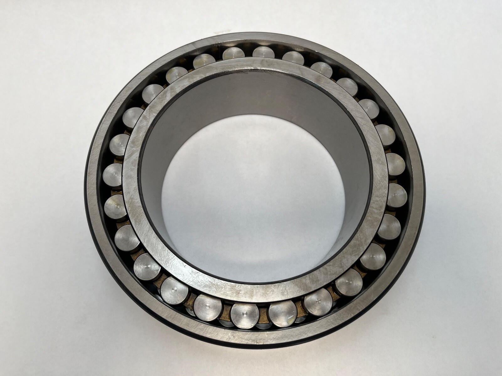 SKF NN-3026-K/SPW33 Bearing 130x200x52 mm NN3026 NN-3026-K-SP-W33 Sweden